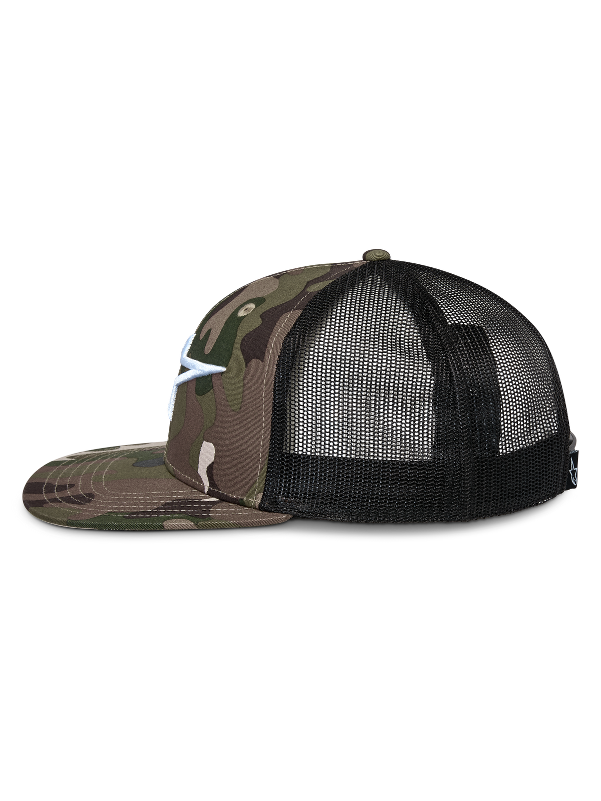 Cappello Alpinestars Corp Trucker, profilo laterale, frontale in twill mimetico verde e visiera piatta, retro in rete nera, logo Astars ricamato in bianco, streetwear casual motorsport