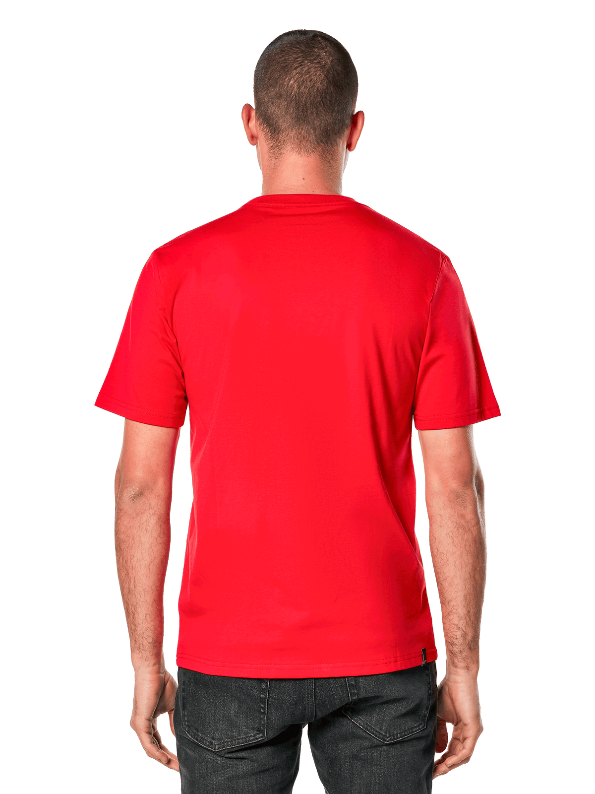 Alpinestars Ride 4.0 CSF Tee, t-shirt a maniche corte, rosso, vista posteriore su modello, tessuto rosso acceso con una piccola etichetta nera del marchio sull'orlo, abbigliamento casual motorsport streetwear
