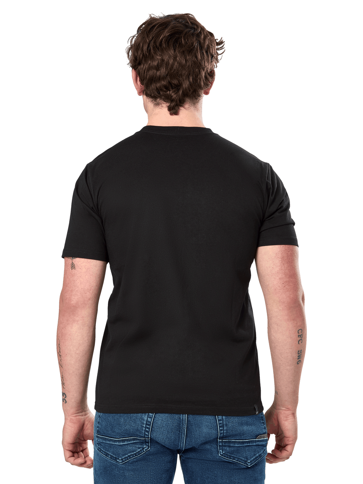 Maglietta Alpinestars Cereal CSF, T-shirt a maniche corte, nero, vista posteriore, indossata con jeans blu, streetwear casual ispirato al motorsport