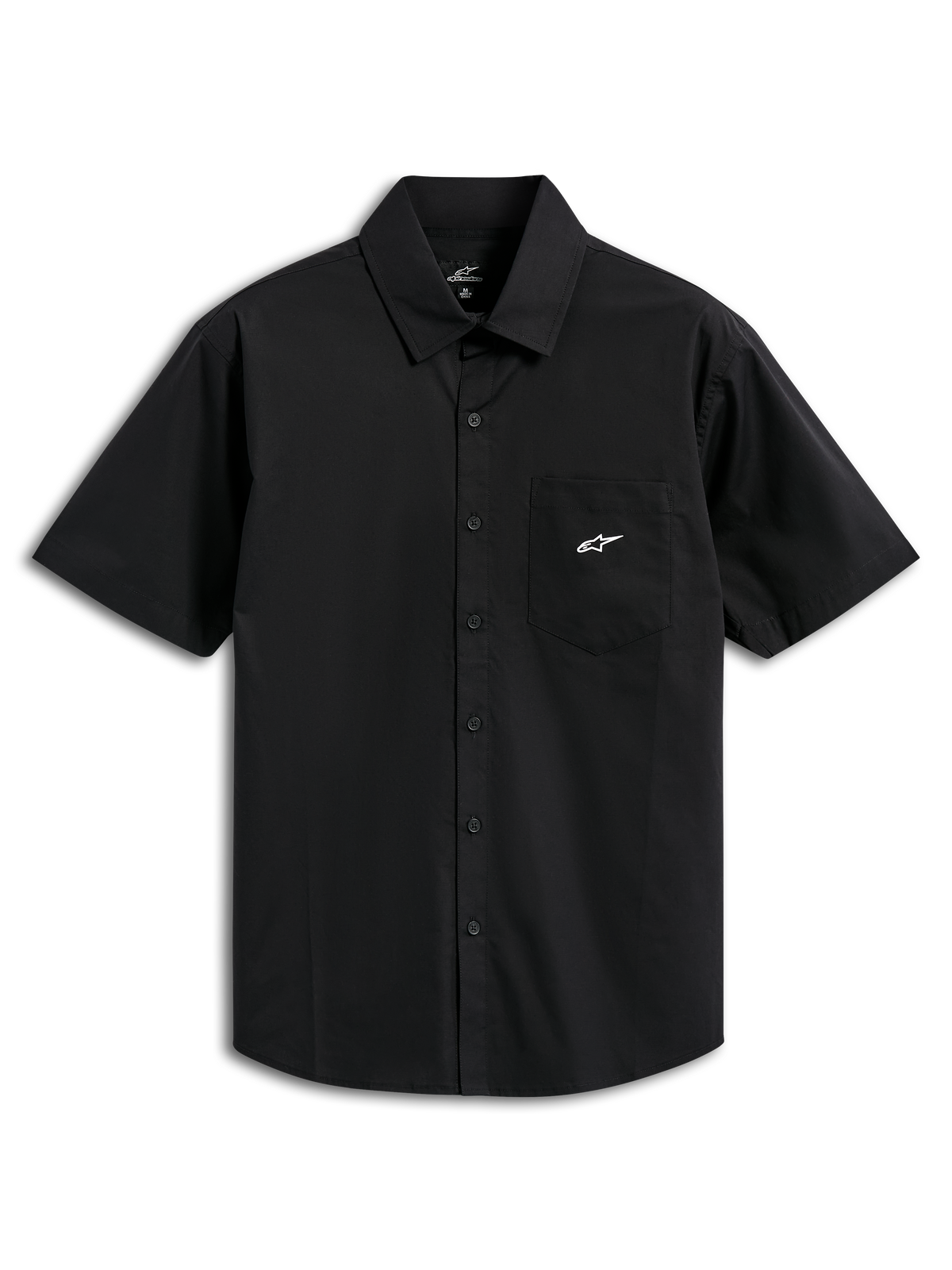 Alpinestars Strive Woven Shirt, camicia a maniche corte con bottoni, nera, con logo Astar bianco sul taschino, colletto classico e abbottonatura frontale, streetwear casual ispirato al motorsport