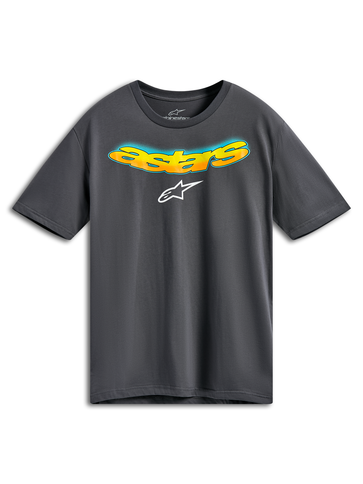 Alpinestars Ellipsoid CSF Tee, t-shirt a maniche corte, grigio antracite, scritta Astars curva frontale con sfumatura arancione e gialla e dettaglio mezzitoni blu, logo Alpinestars bianco, abbigliamento sportivo casual
