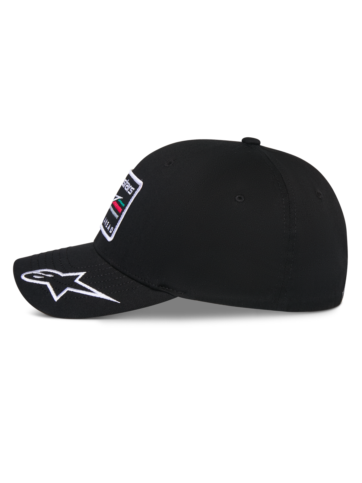 Cappello Alpinestars Surpass, cappellino da baseball, nero, profilo laterale con visiera curva e logo Astars bianco ricamato, corona strutturata con toppa ricamata frontale, copricapo casual ispirato al motorsport