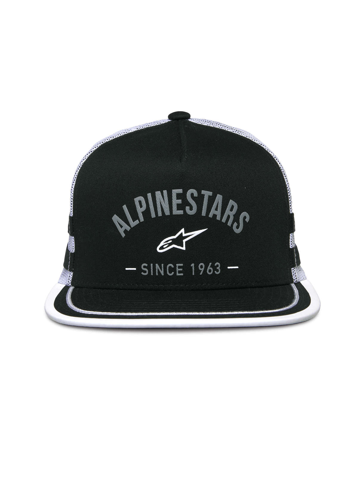 Alpinestars Backline Trucker Hat, cappello trucker, nero e bianco, grafica frontale con logo 'Alpinestars Since 1963', visiera piatta con bordo bianco, calotta strutturata e retro in rete