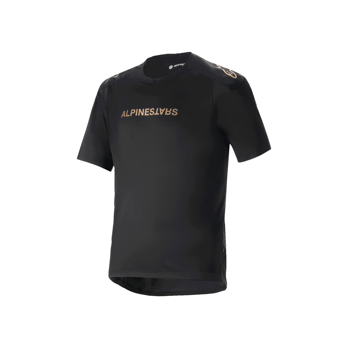 Alpinestars Maglia A-Aria Polartec Switch a maniche corte, maglia da mountain bike nera, marchio Alpinestars color bronzo su petto e spalle, tessuto tecnico traspirante, vestibilità performante con coda più lunga