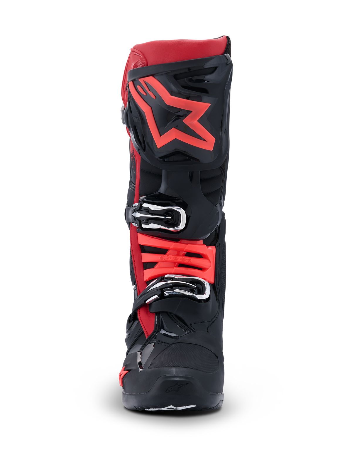 Stivali Alpinestars Tech 10, stivali da motocross, nero e rosso, vista frontale con grande logo a stella rosso sulla placca parastinco e chiusure con fibbie argentate, attrezzatura protettiva avanzata per corse fuoristrada