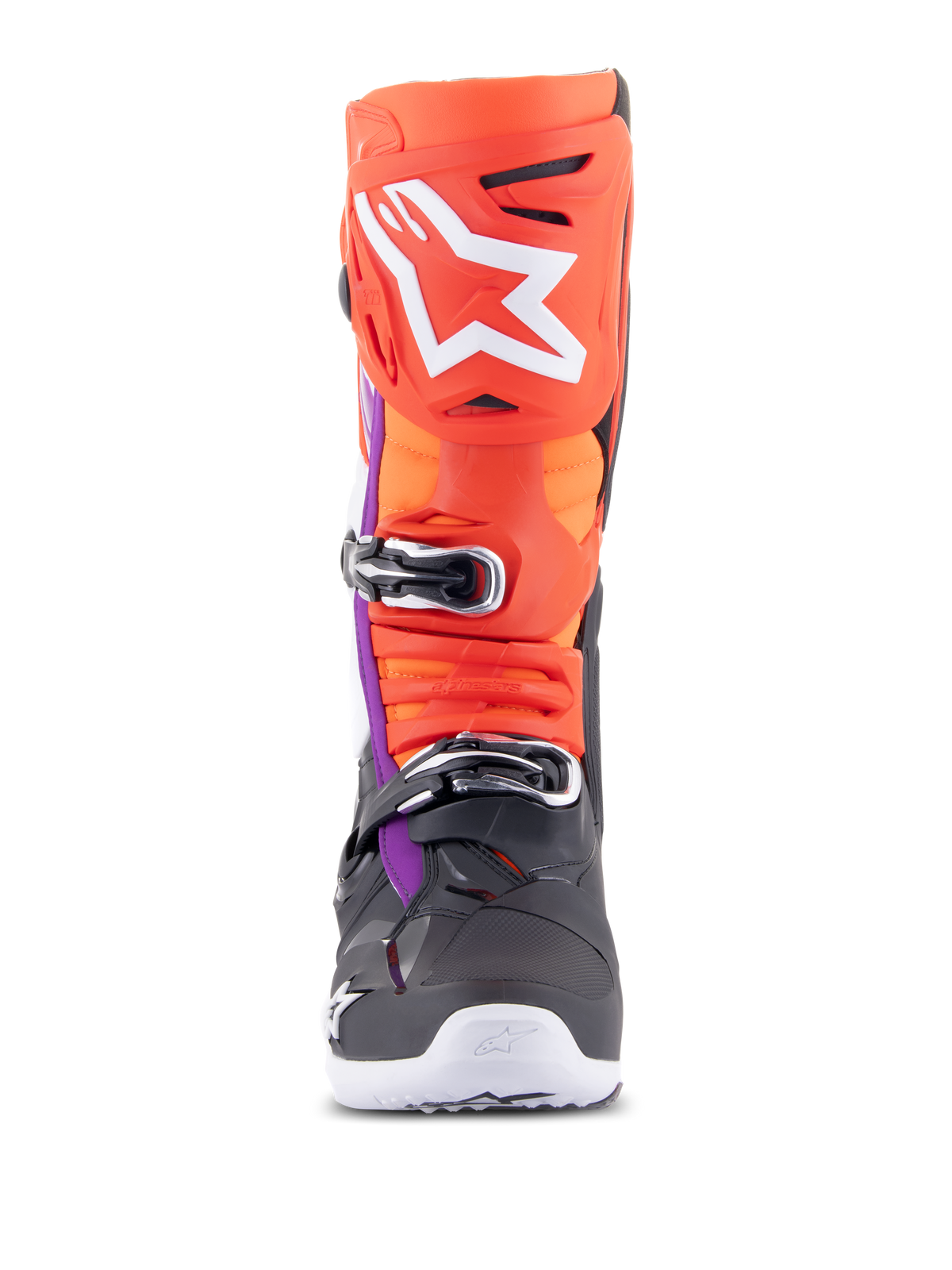 Stivali Alpinestars Tech 10, stivali da motocross, nero, rosso fluo, arancione fluo e bianco con accenti viola, vista frontale che mostra il sistema di chiusura multi-fibbia e il grande logo bianco sulla protezione dello stinco