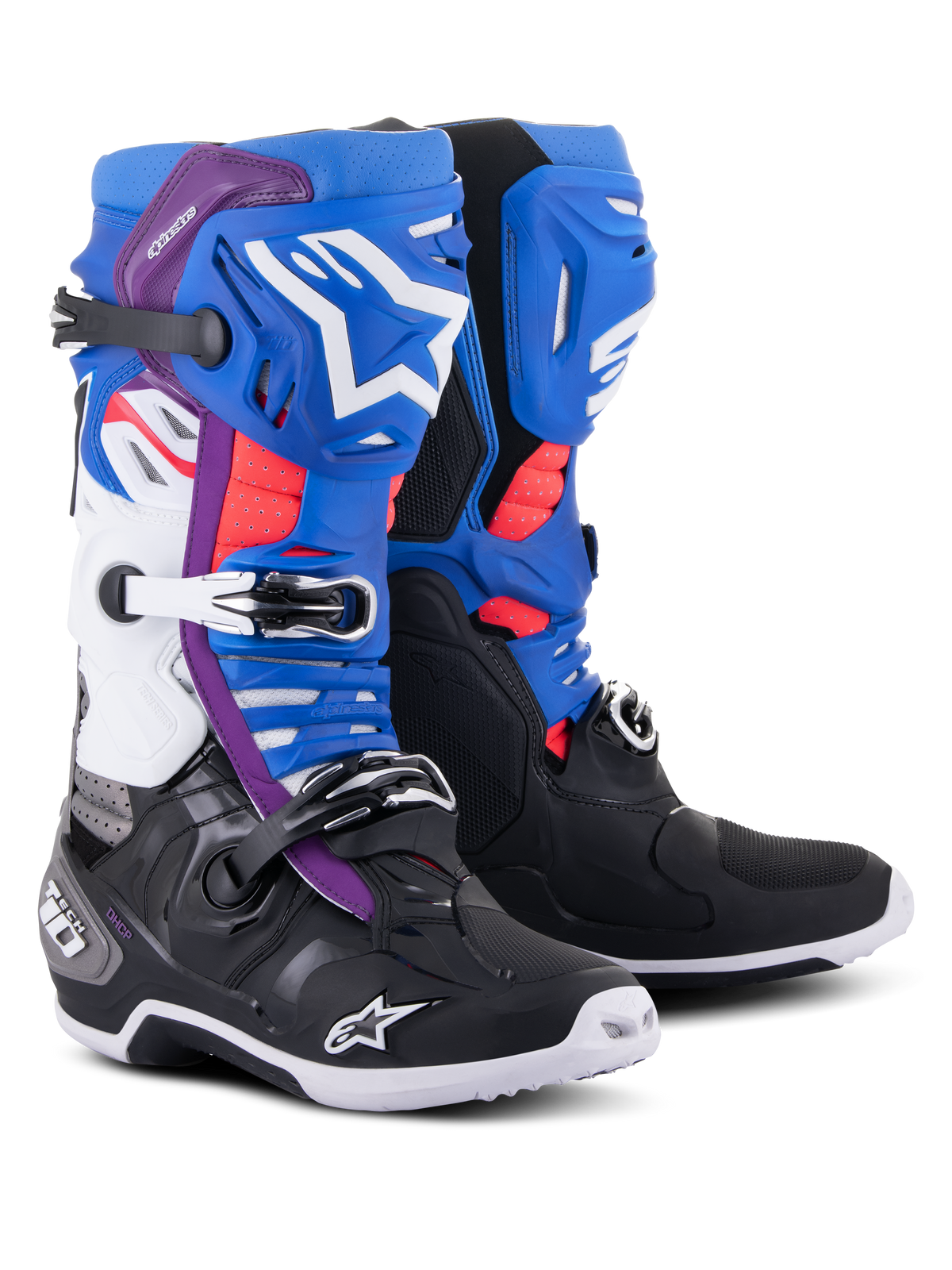 Stivali Alpinestars Tech 10 Supervented, stivali da motocross, nero, blu smalto, viola e bianco, con placche tibiali ventilate, logo Alpinestars bianco, dettagli in rete rossa e chiusure con fibbie per prestazioni fuoristrada