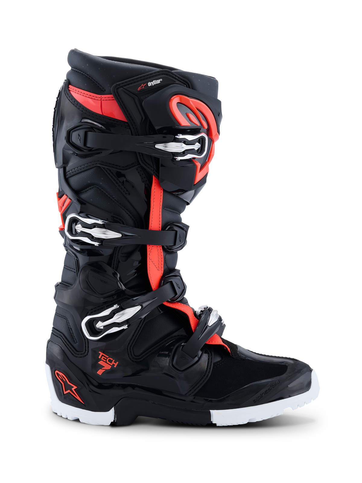 Stivali Alpinestars 2026 Tech 7 Enduro Drystar®, calzature da motocross ed enduro, nero rosso fluo e bianco, profilo laterale che mostra quattro fibbie argento e nere, scocca rinforzata in TPU e suola robusta bianca e nera specifica per l'enduro, con branding Drystar e logo Tech 7