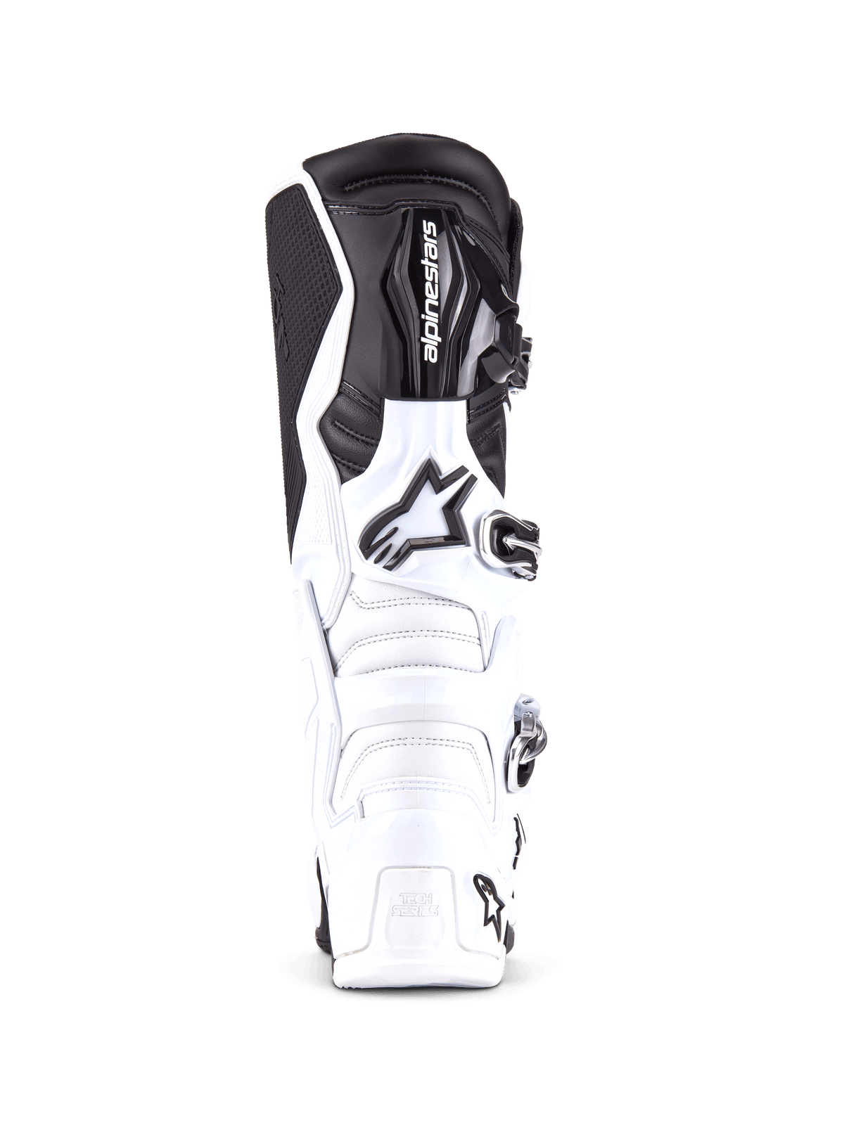 Stivali Alpinestars Tech 7, stivali da motocross professionali in bianco e nero, vista frontale che mostra la piastra parastinchi rinforzata con il logo Alpinestars, sistema di chiusura multi-fibbia e resistente costruzione in TPU per la guida fuoristrada