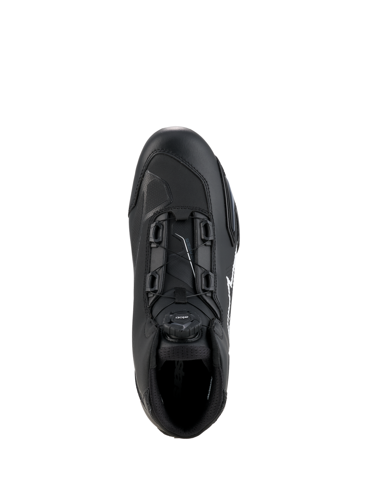 Scarpe Alpinestars Celer, nero e bianco, vista dall'alto con dettaglio del sistema di chiusura Rotor, costruzione in microfibra tecnica, silhouette sportiva per la guida