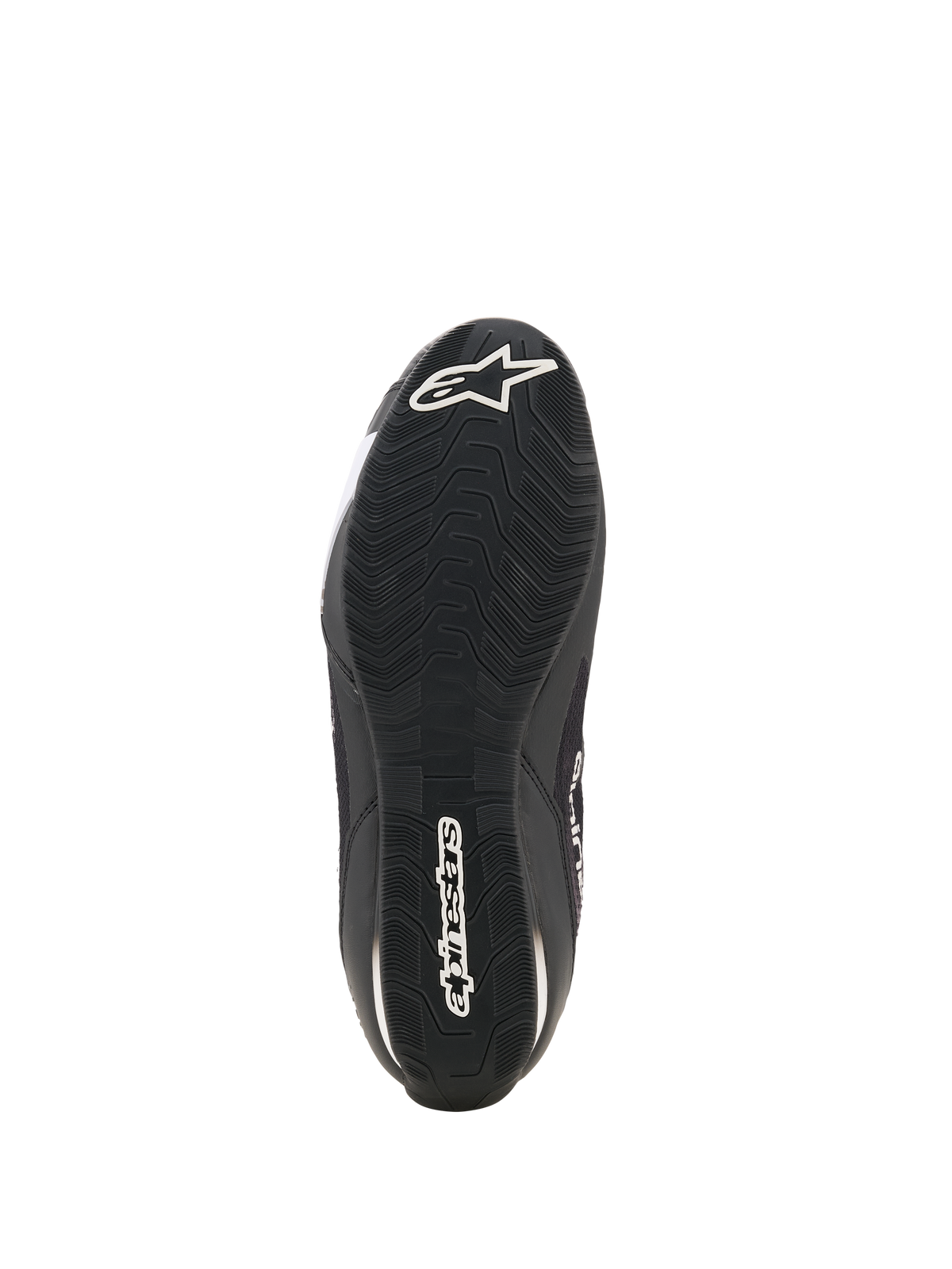 Scarpe Alpinestars Celer Superair, scarpe da moto, nero e bianco, vista dal basso che mostra la suola in gomma resistente all'olio con battistrada testurizzato, logo Alpinestars bianco sul tallone e nome del marchio al centro per grip e prestazioni
