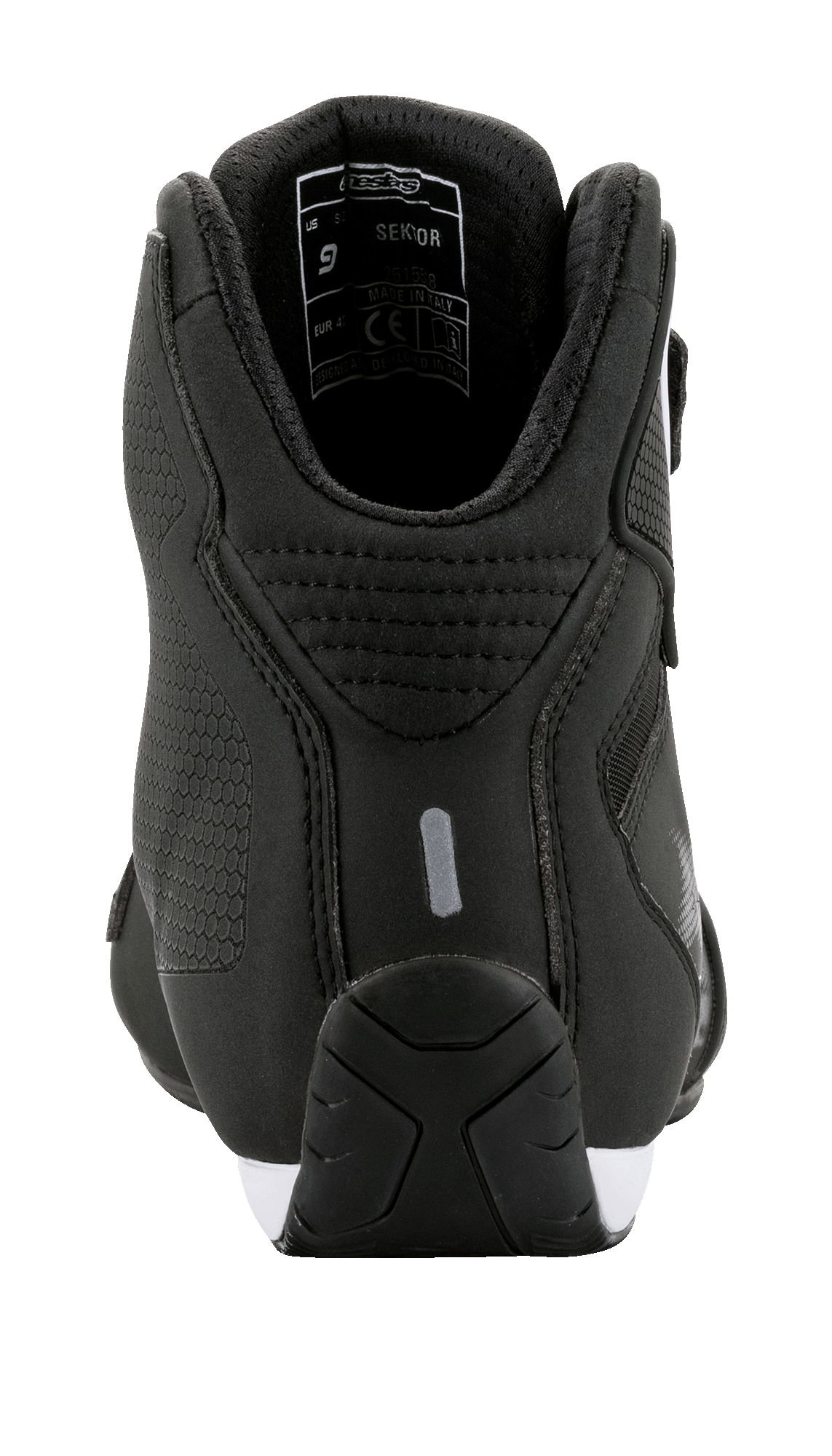 Scarpe Alpinestars Sektor, vista posteriore, nero con accenti bianchi, struttura in microfibra leggera, inserto riflettente sul tallone e colletto imbottito, calzatura da moto elegante di ispirazione motorsport