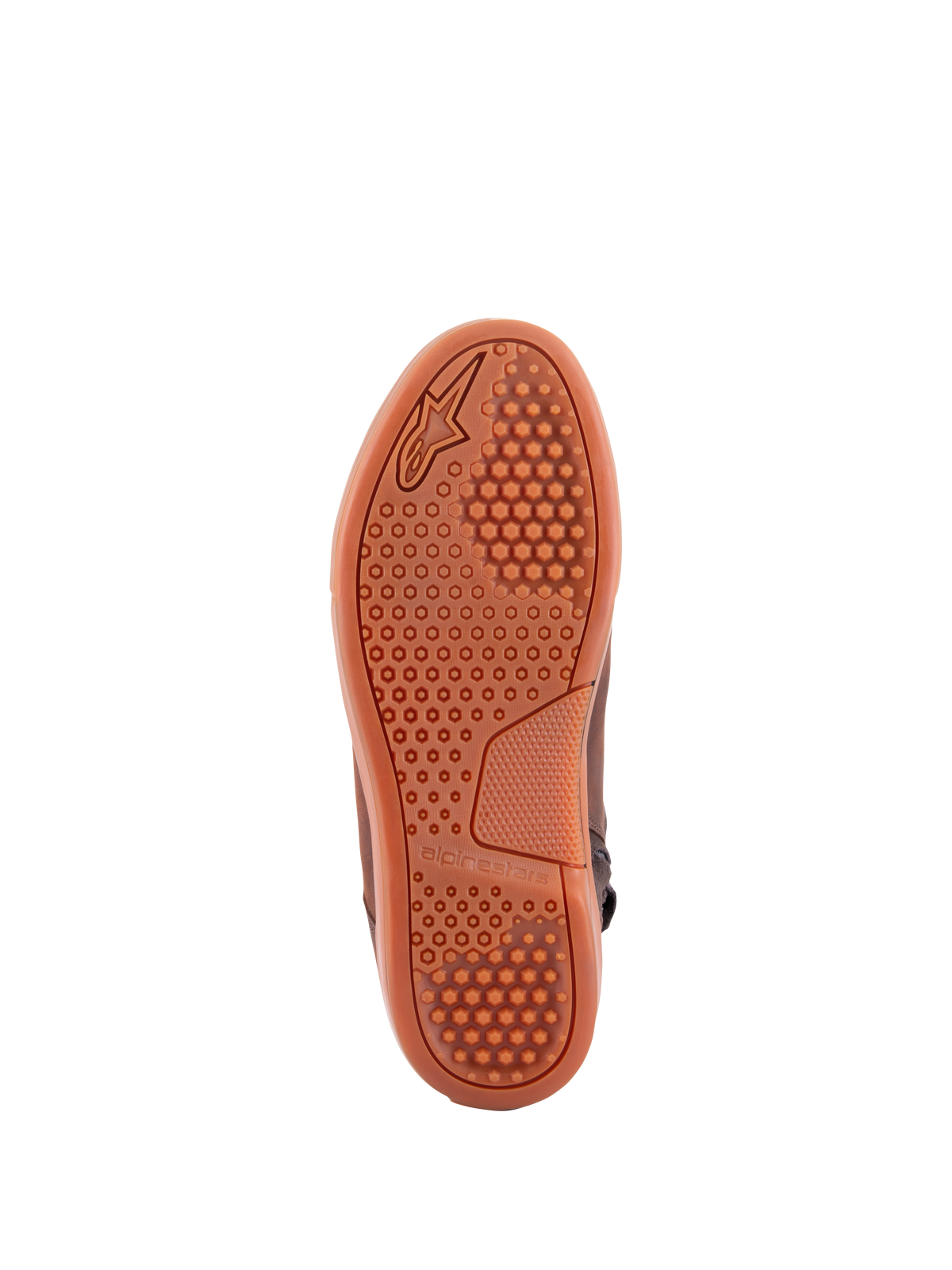 Scarpe Alpinestars Chrome Crafted Drystar®, Marrone, vista dal basso della suola in gomma con motivo ad aderenza esagonale e marchio Alpinestars in rilievo, calzature da moto per uso urbano