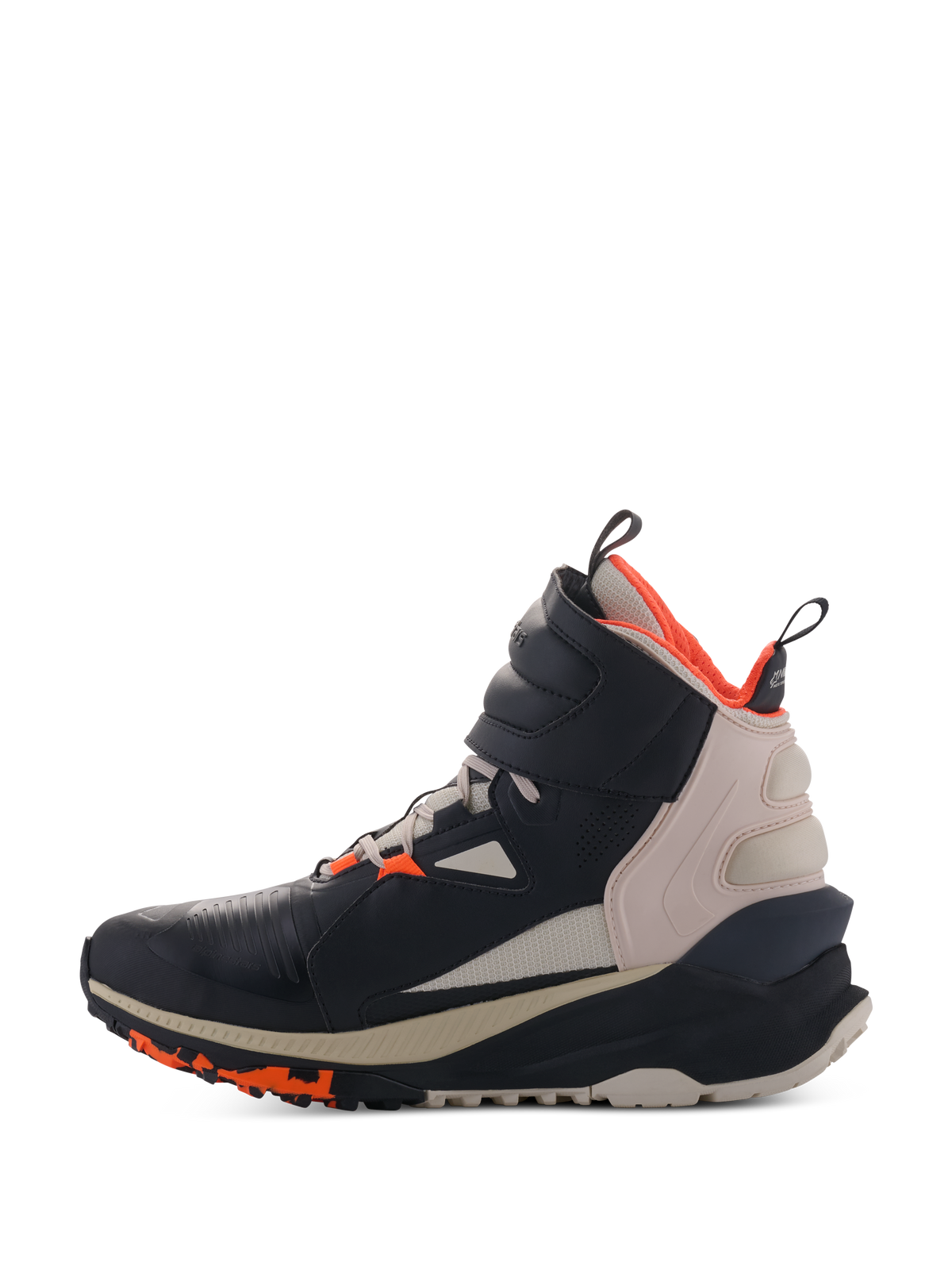Alpinestars Speedstreet Shoes, scarpa da moto alta, nero, beige mandorla e arancione acceso, tomaia in microfibra, pannello del tallone beige e fodera arancione acceso, ampia fascia sulla caviglia e suola testurizzata, design di ispirazione streetwear urbana