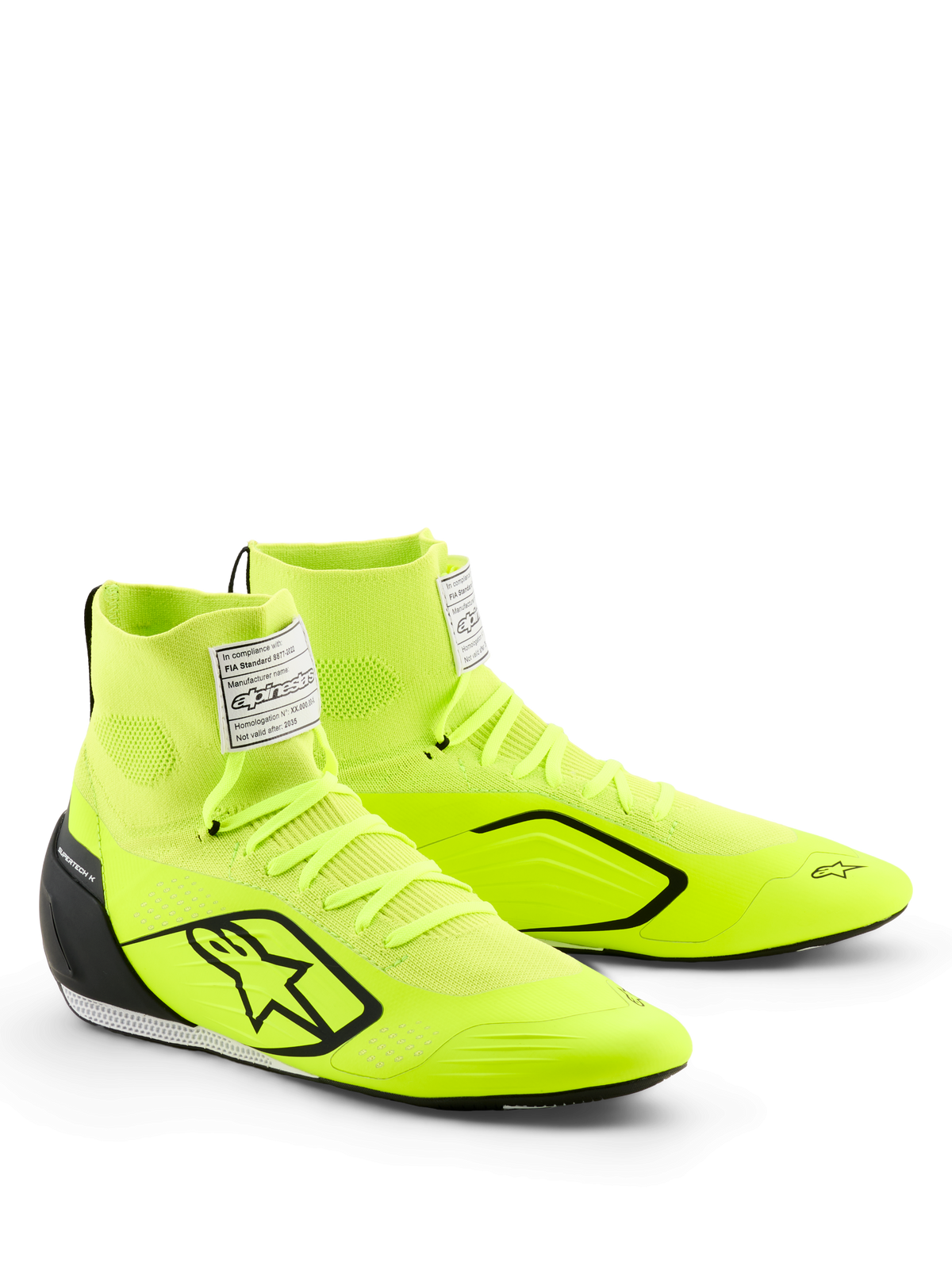 Scarpe Alpinestars Supertech K, scarpe da karting, giallo fluo, nero e bianco, con tomaia in maglia giallo neon, logo a stella nero, contrafforte del tallone in TPU iniettato, etichetta FIA bianca sulla linguetta e design motorsport elegante