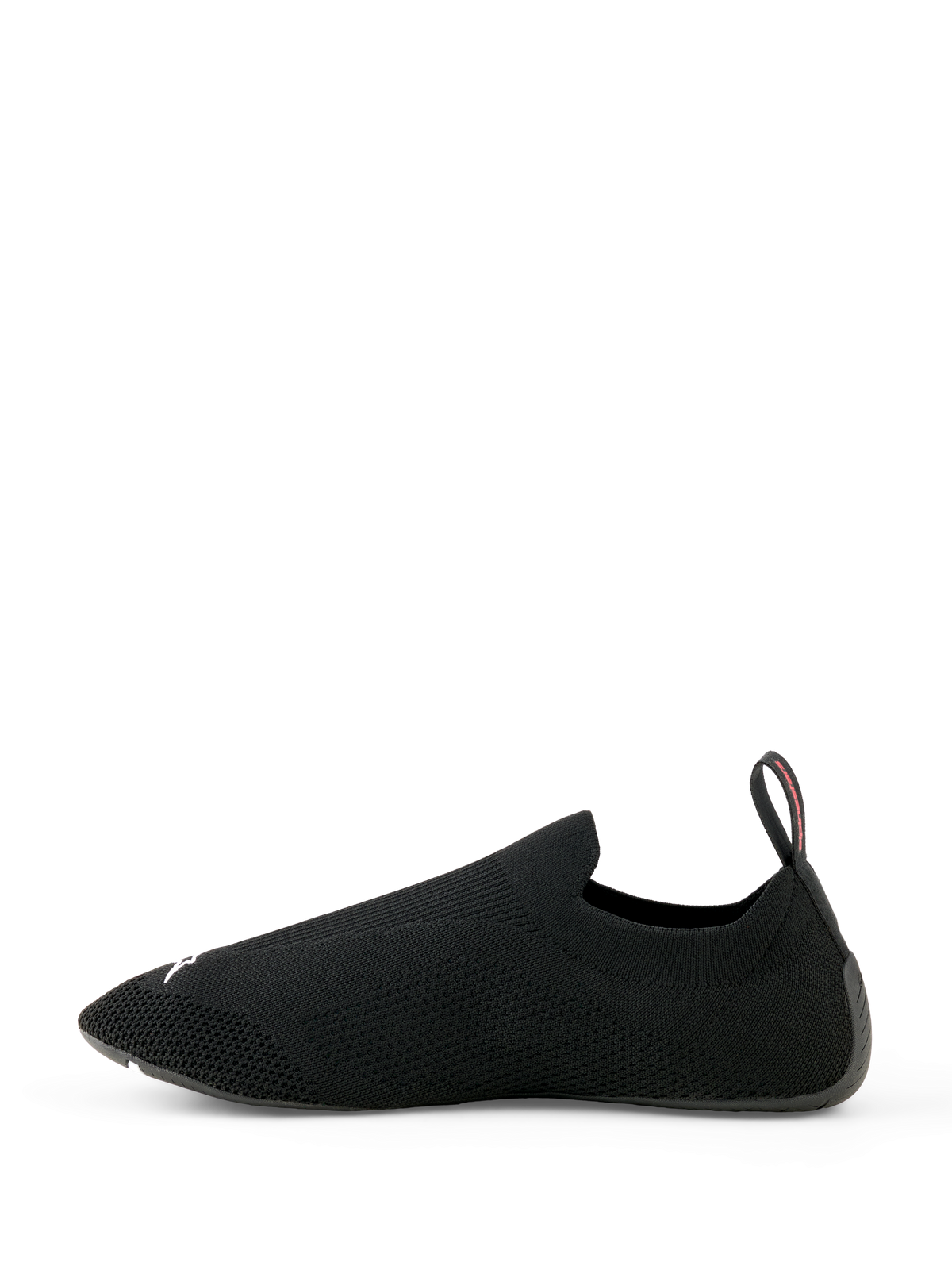 Scarpe Alpinestars Tech Gaming, calzature per sim-racing, nero, tomaia in maglia elasticizzata senza cuciture, suola in gomma ultra-sottile, passante posteriore con dettaglio rosso, design leggero a calzino per prestazioni nel sim-racing