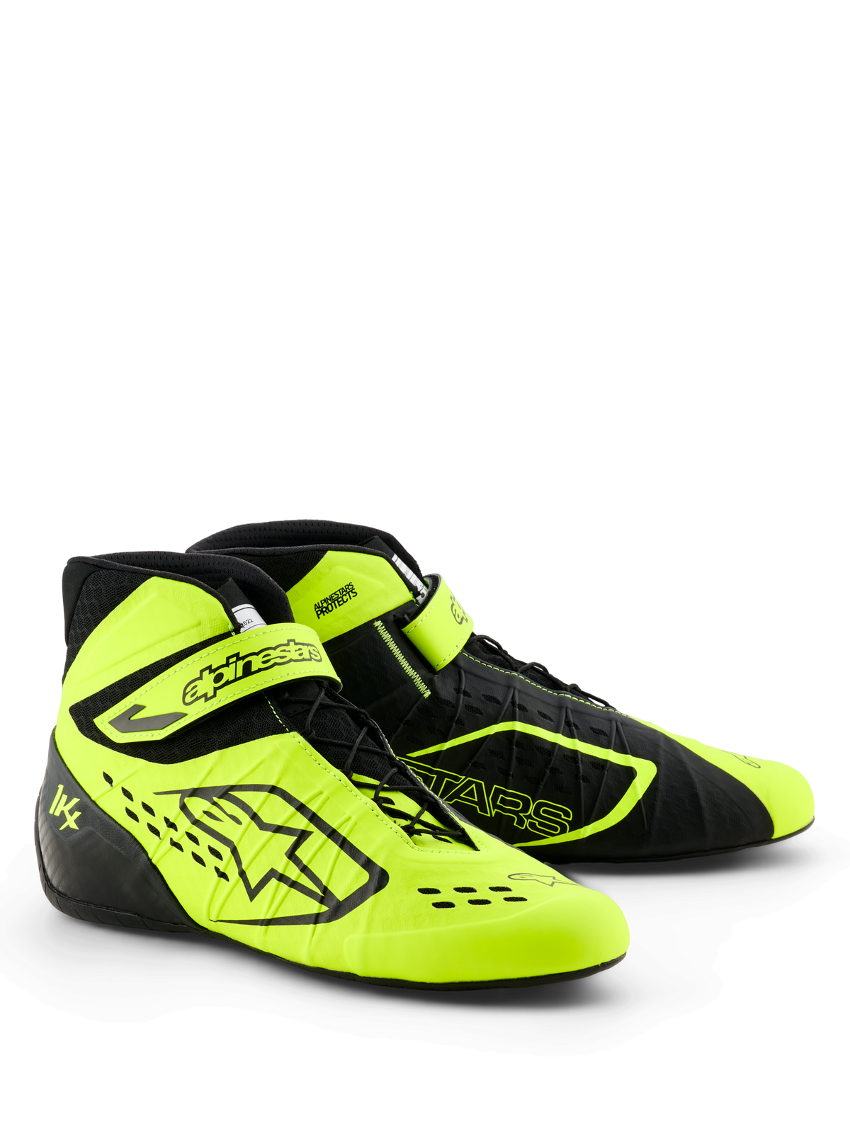 Alpinestars Tech-1 KX V3 Karting Shoes, nero e giallo fluo, profilo aerodinamico, allacciatura asimmetrica con cinturino regolabile sulla caviglia, perforazioni tagliate al laser per la traspirabilità, costruzione termo-saldata leggera, calzature da motorsport certificate FIA 8877-2022