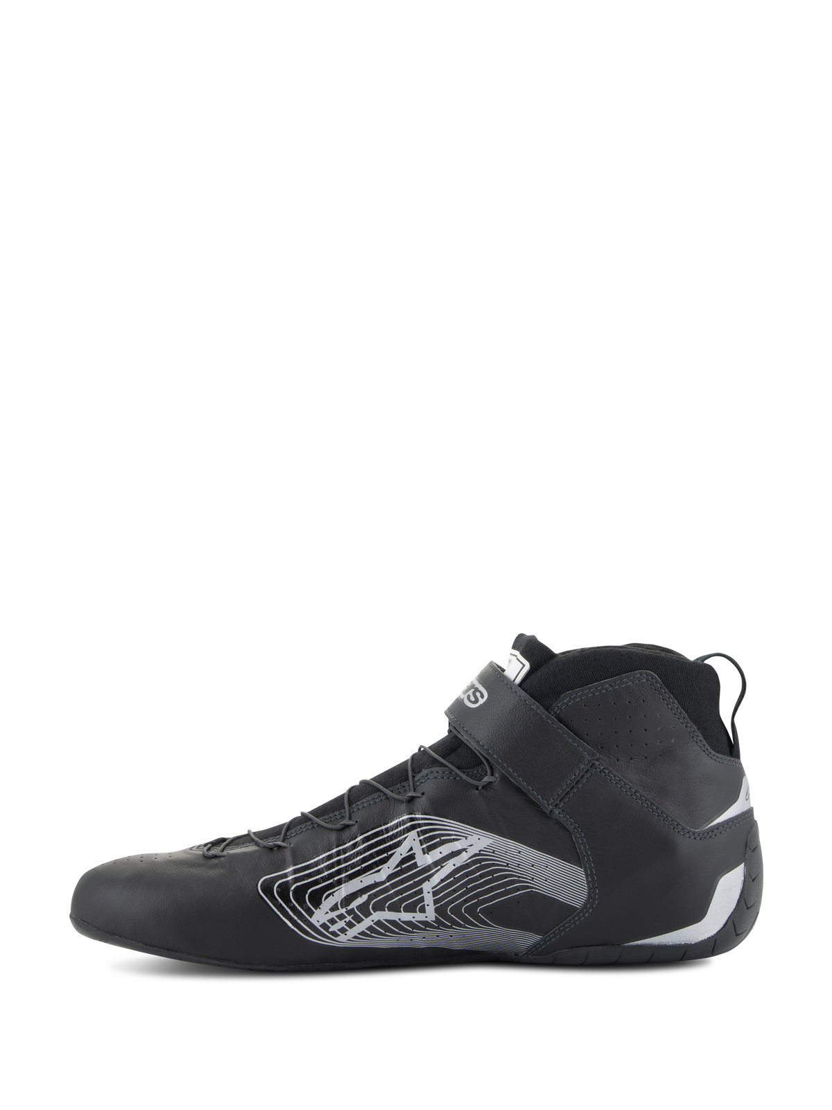 Alpinestars Tech-1 Z V3 Shoes FIA, scarpe da auto racing, nero e argento, vista laterale, tomaia in pelle bovina premium con un grande logo a stella stilizzato argento, cinturino alla caviglia in velcro e design high-top elegante per prestazioni motorsport professionali.