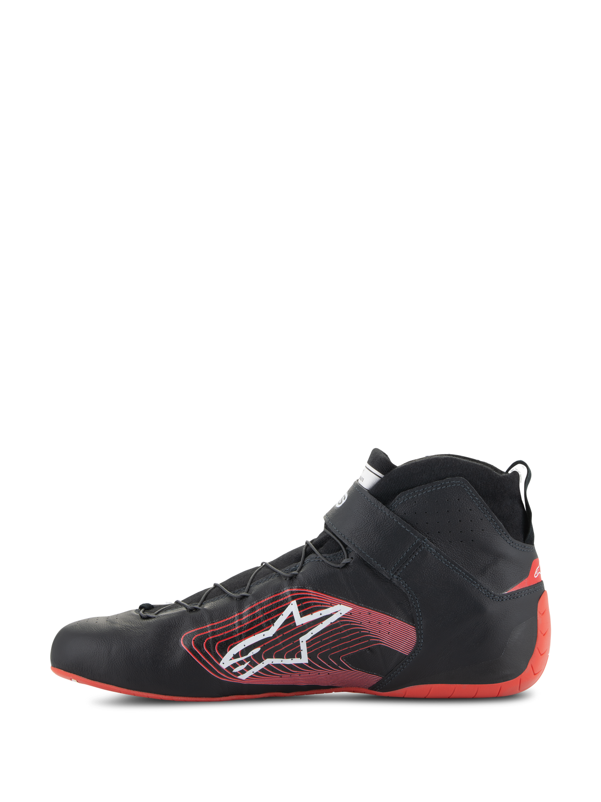 Alpinestars Tech-1 Z V3 Shoes FIA, scarpe auto, nero e rosso, vista di profilo, struttura in pelle premium con contrafforte del tallone rosso, logo Astars bianco con grafica lineare rossa, cinturino alla caviglia e lacci sottili