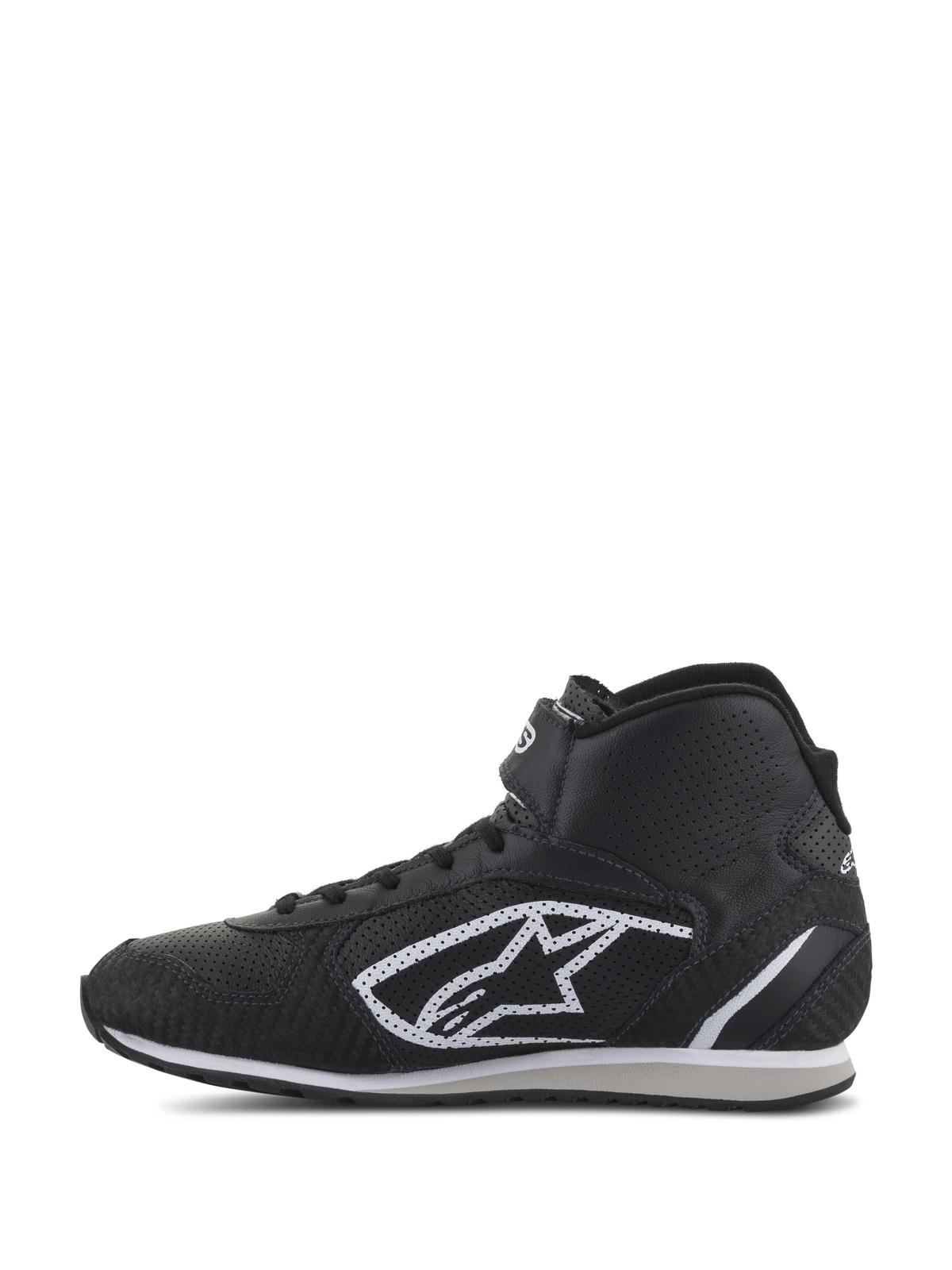 Scarpe Alpinestars Radar, scarpe per meccanici pit crew auto racing, nero e bianco, profilo high-top con tomaia in pelle traforata, iconico logo A-star bianco sul lato e cinturino alla caviglia a strappo regolabile