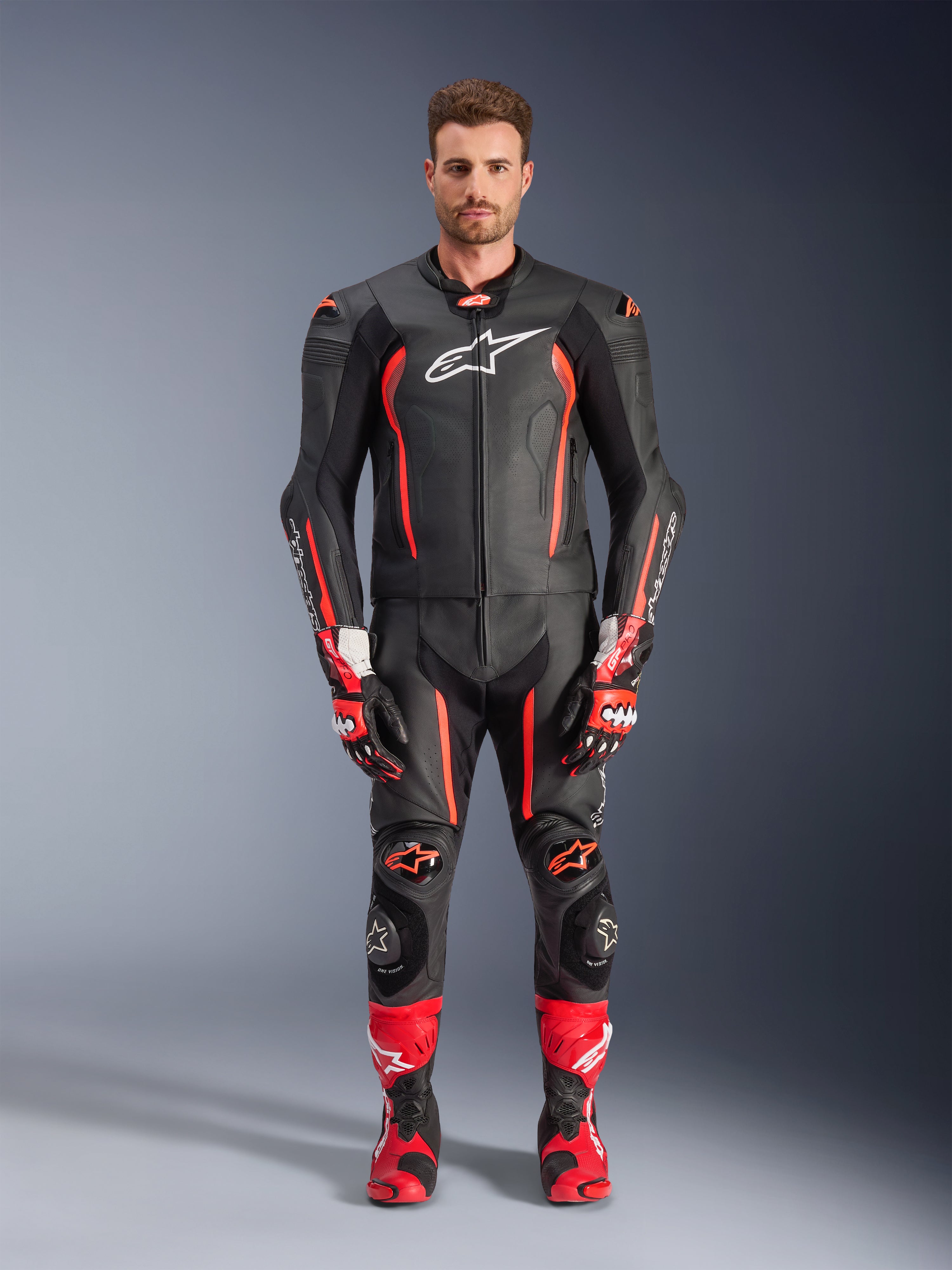 Missile V2 2-Piece - Black Motorcycle Suit | Alpinestars®