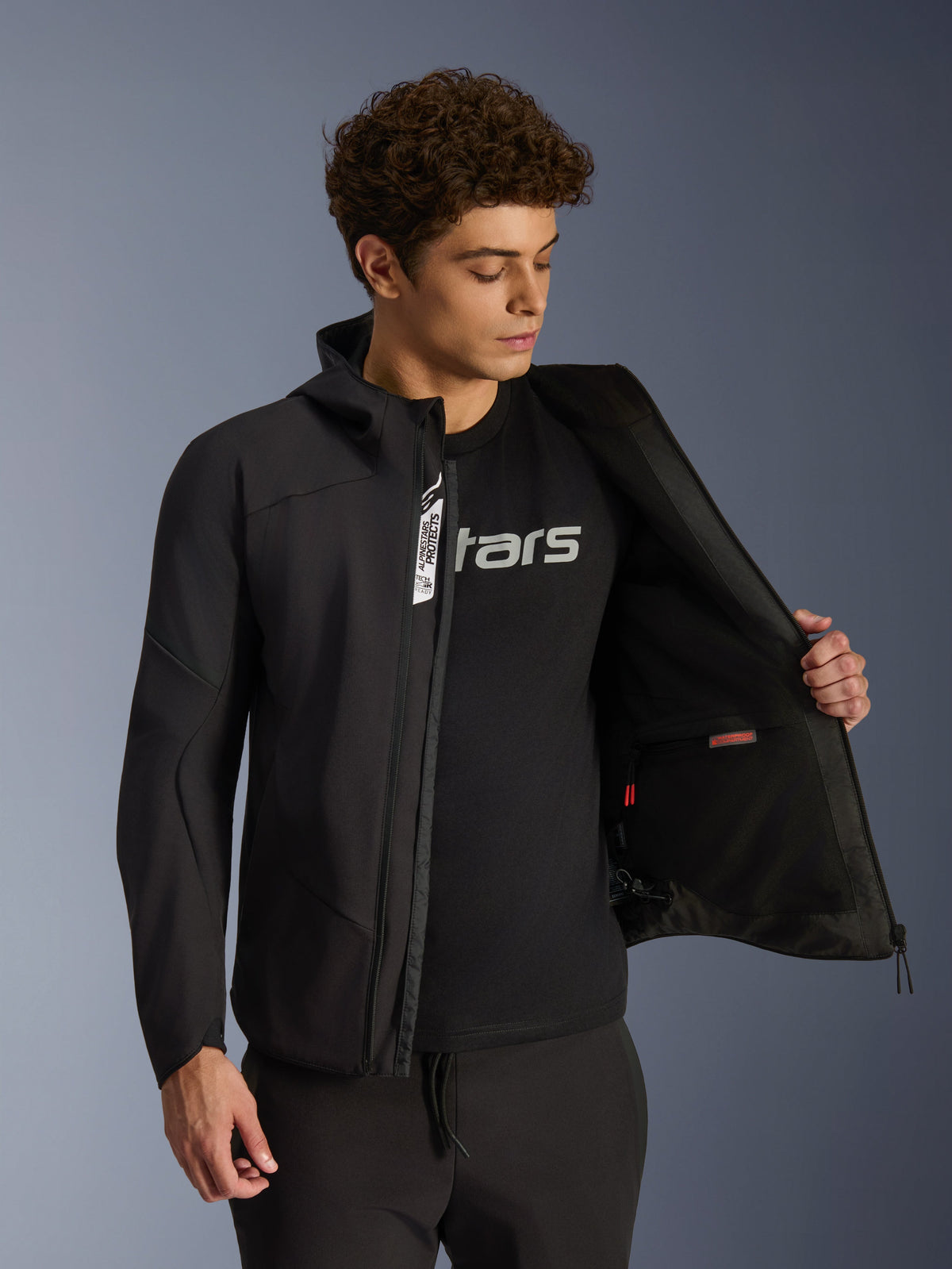 Alpinestars giacca Aeroshell impermeabile, giacca da moto urban da uomo, nera, softshell, aperta con tasca interna visibile