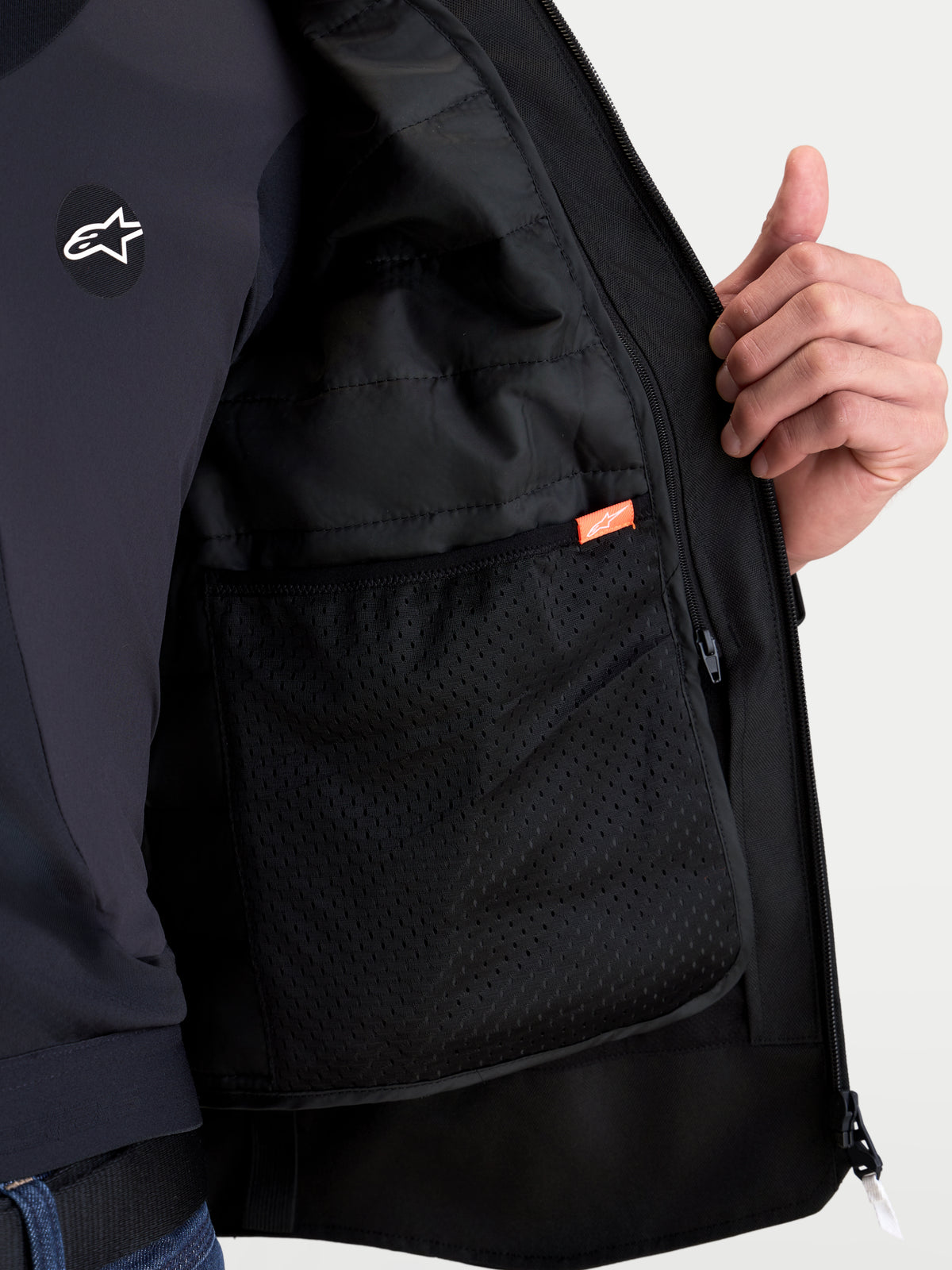 Alpinestars Zaca V 2 Waterproof Giacca, giacca da moto impermeabile, dettaglio della tasca interna in rete e della fodera termica, nero