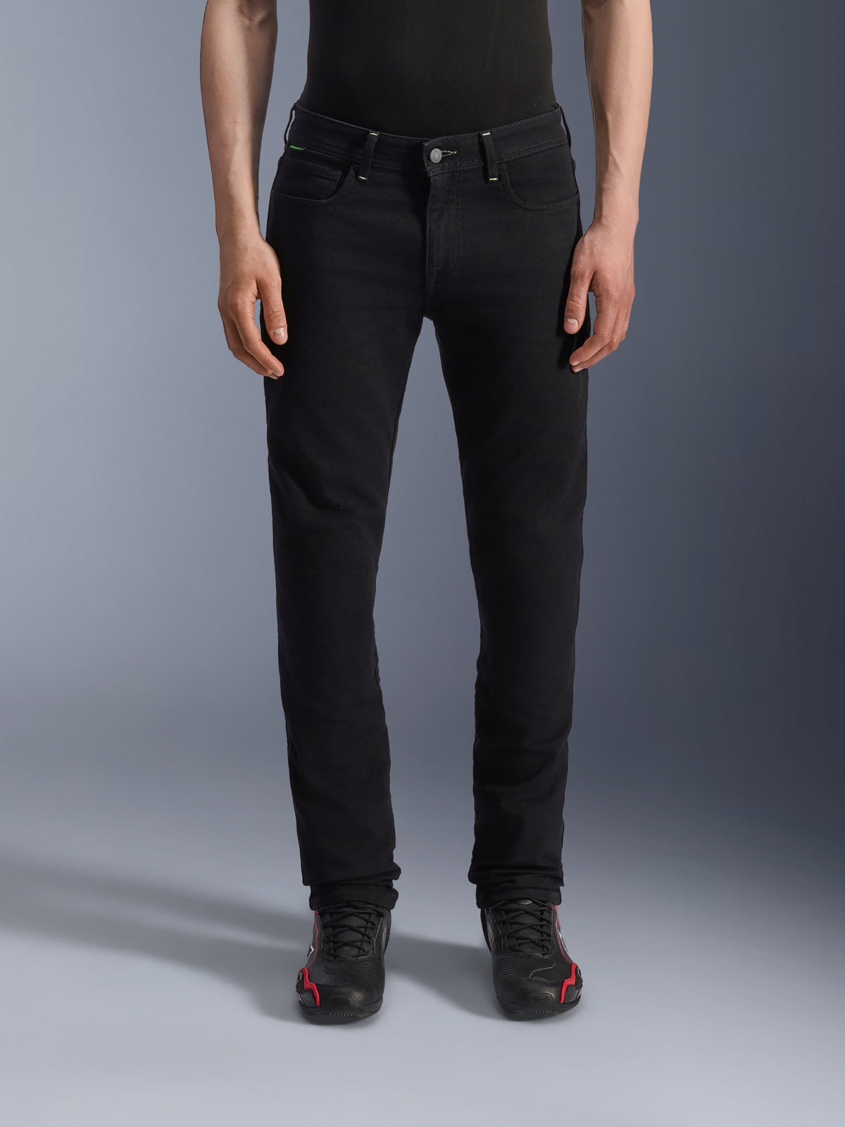 Alpinestars Pantaloni Jeans Copper V3, jeans da moto da uomo neri, vestibilità standard per il commuting urbano.