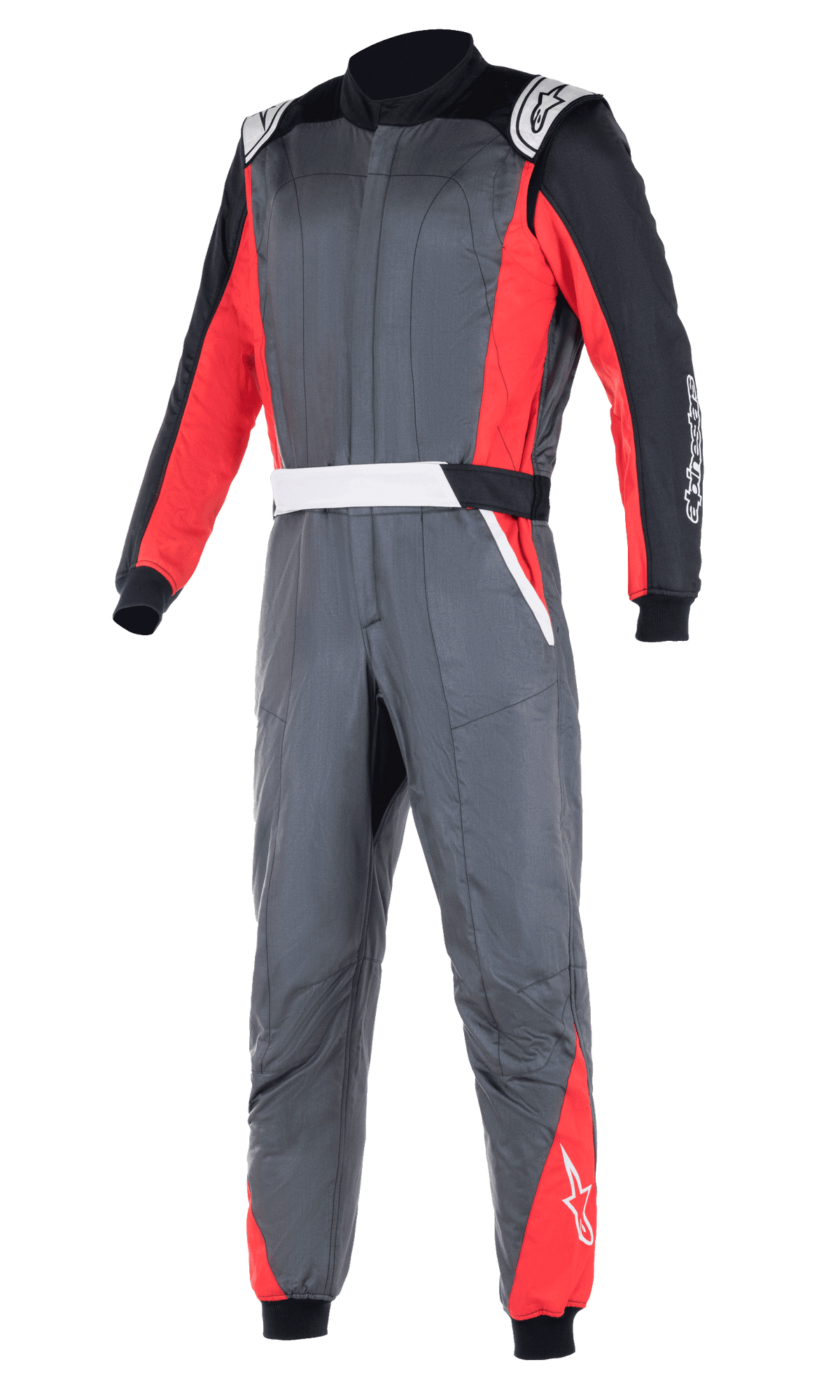 Alpinestars Atom FIA Suit, tuta da corsa professionale, grigio antracite con pannelli rossi e neri, spalline bianche e loghi, costruzione a due strati per la protezione dal calore e dalle fiamme