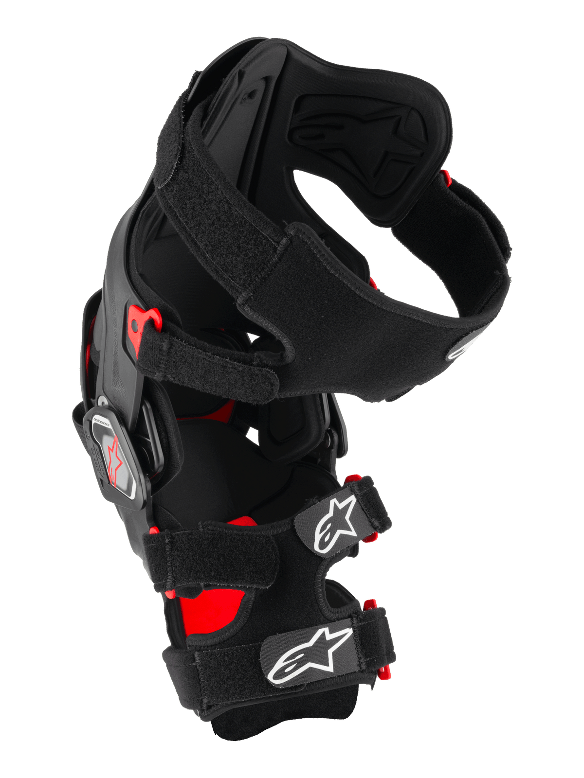 Tutore per ginocchio Alpinestars RK-7 Plasma, protezione ginocchio da motocross, nero e rosso, vista laterale con telaio asimmetrico rinforzato con fibre, sistema di cerniere a quattro punti e cinghie a X imbottite con loghi Astar bianchi