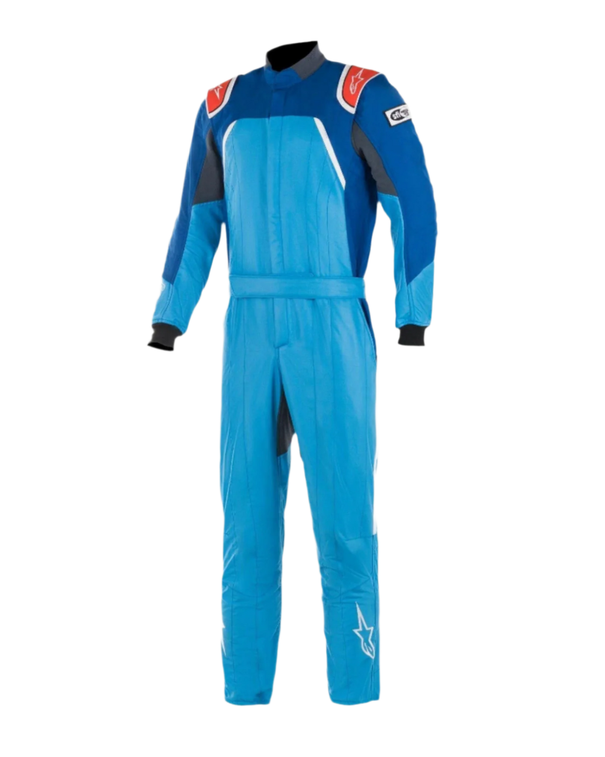 Tuta Alpinestars GP Pro Comp Bootcut FIA, tuta da auto racing, blu cobalto e blu royal con accenti rossi, spalline rosse con loghi bianchi, polsini neri e gambe bootcut, costruzione aramidica multistrato per gare su circuito