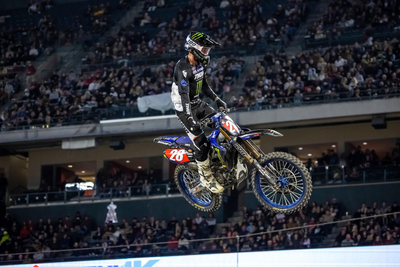 Alpinestars Podium Lock-out mentre Christian Craig trionphs in 250SX West Race ad Anaheim 2