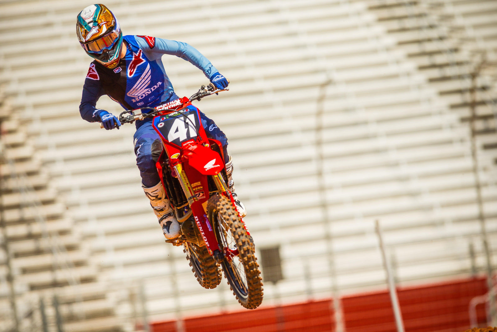Justin Cooper Edges Hunter Lawrence in Epic 250SX West Race Showdown ad Atlanta 2