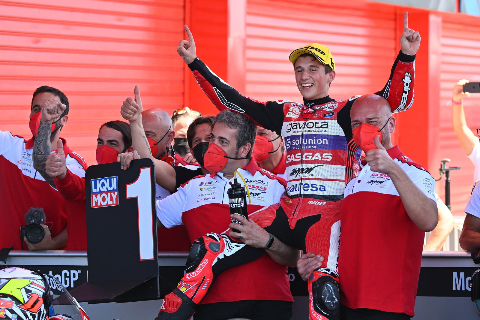 Sergio Garcia offre prestazioni incredibili per vincere il Grand Prix Moto3 in Argentina