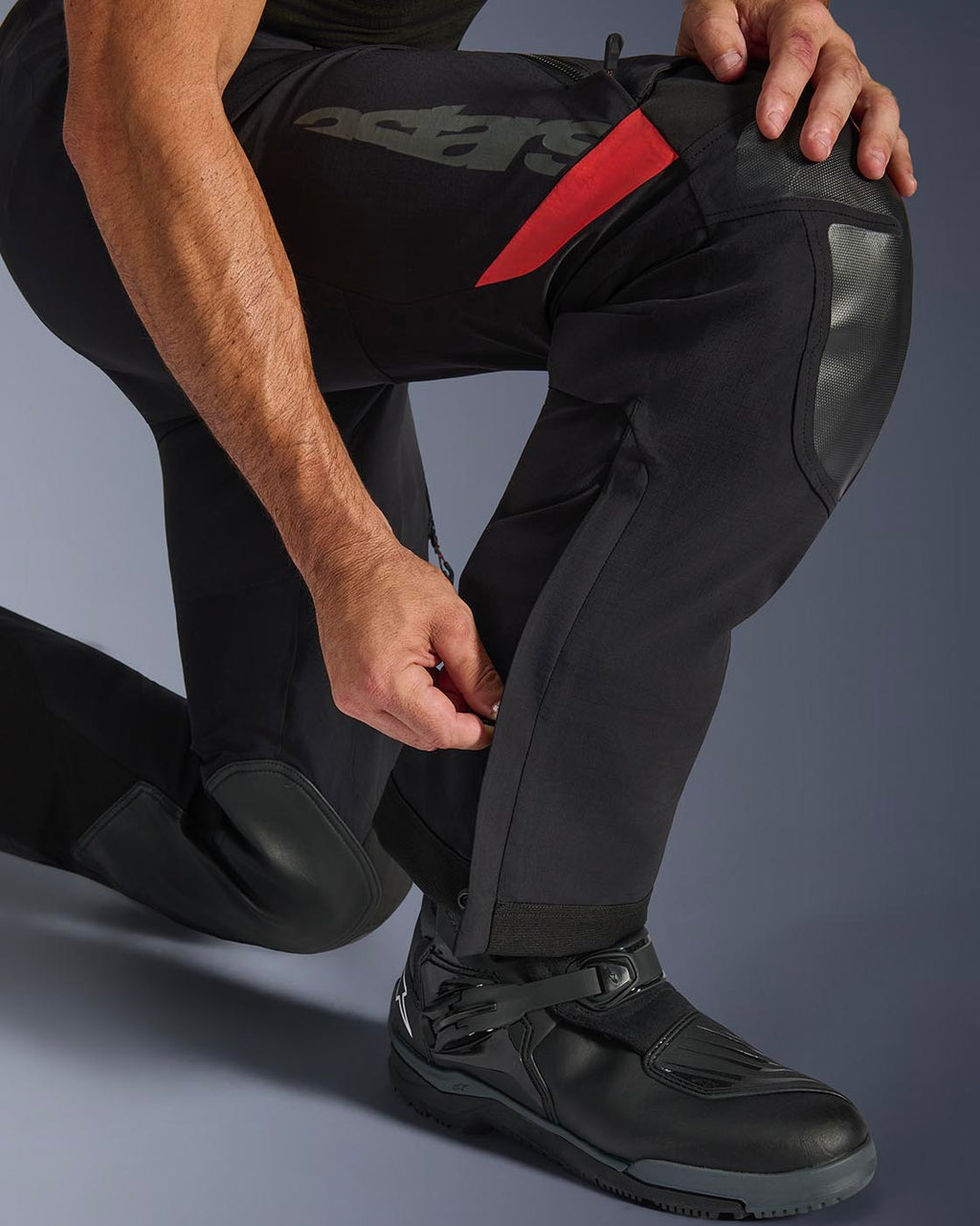 Giacche Moto Estive 2026: Quale Brand Scegliere per il Caldo Alpinestars AMT-10 Lab Drystar XF Giacca