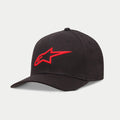 Alpinestars Ageless Curve Hat, cappellino da baseball nero e rosso, con logo rosso ricamato in 3D in rilievo sul davanti, tessuto twill con visiera curva, copricapo casual ispirato al motorsport