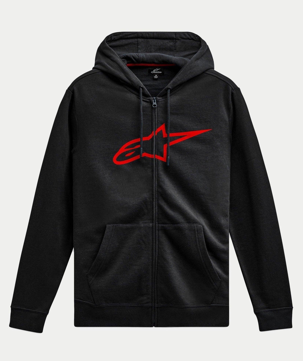 Alpinestars Ageless Zip V3 Hoodie, abbigliamento casual streetwear, nero con grande logo Alpinestars rosso sul petto, zip frontale, cappuccio con cordoncino, maniche lunghe, polsini e orlo a costine