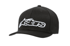 Alpinestars Blaze Flexfit Hat, cappellino da baseball nero con logo bianco ricamato in 3D, visiera curva, corona strutturata a sei pannelli con occhielli di ventilazione, stile casual motorsport