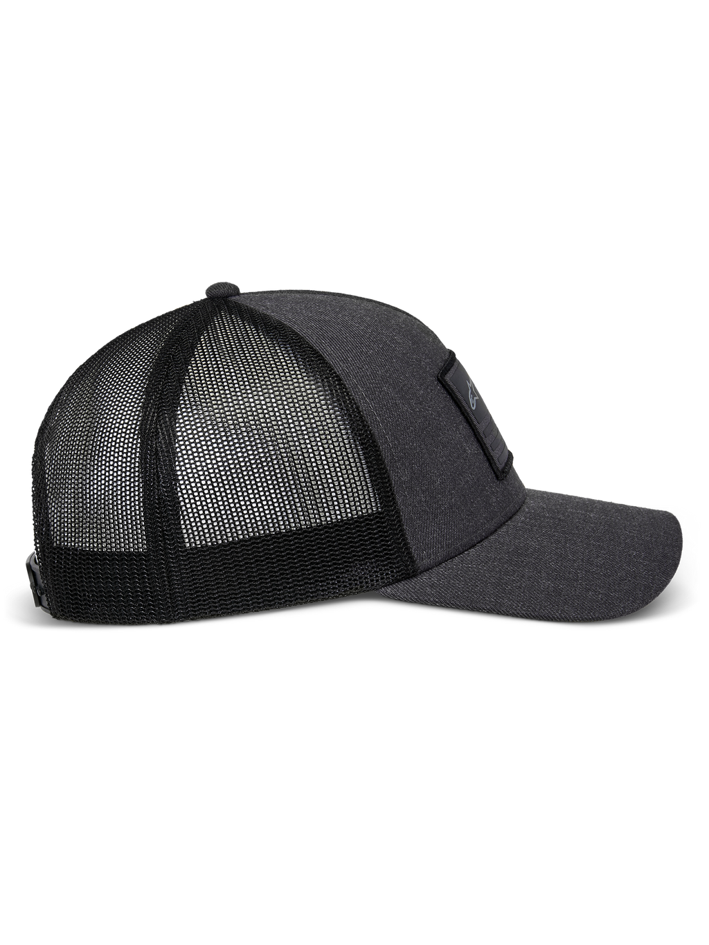 Cappello Alpinestars Flag Snapback in Charcoal Heather Black, vista laterale che mostra la visiera curva, il pannello frontale strutturato in twill con patch merrow e il retro in rete di poliestere traspirante.