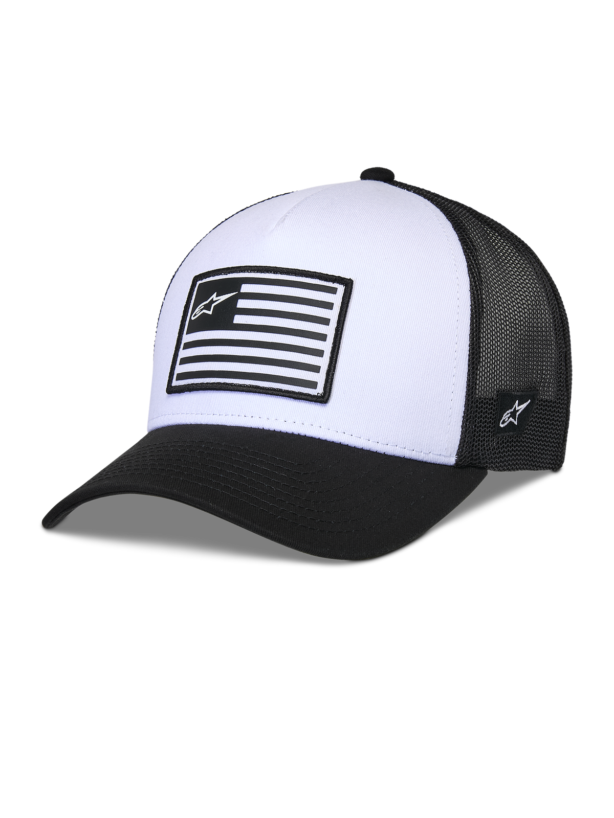 Alpinestars Flag Snapback Hat, bianco e nero, corona strutturata con visiera curva, pannello frontale bianco e retro in mesh nero, con patch rettangolare con logo stile bandiera, copricapo casual ispirato al motorsport