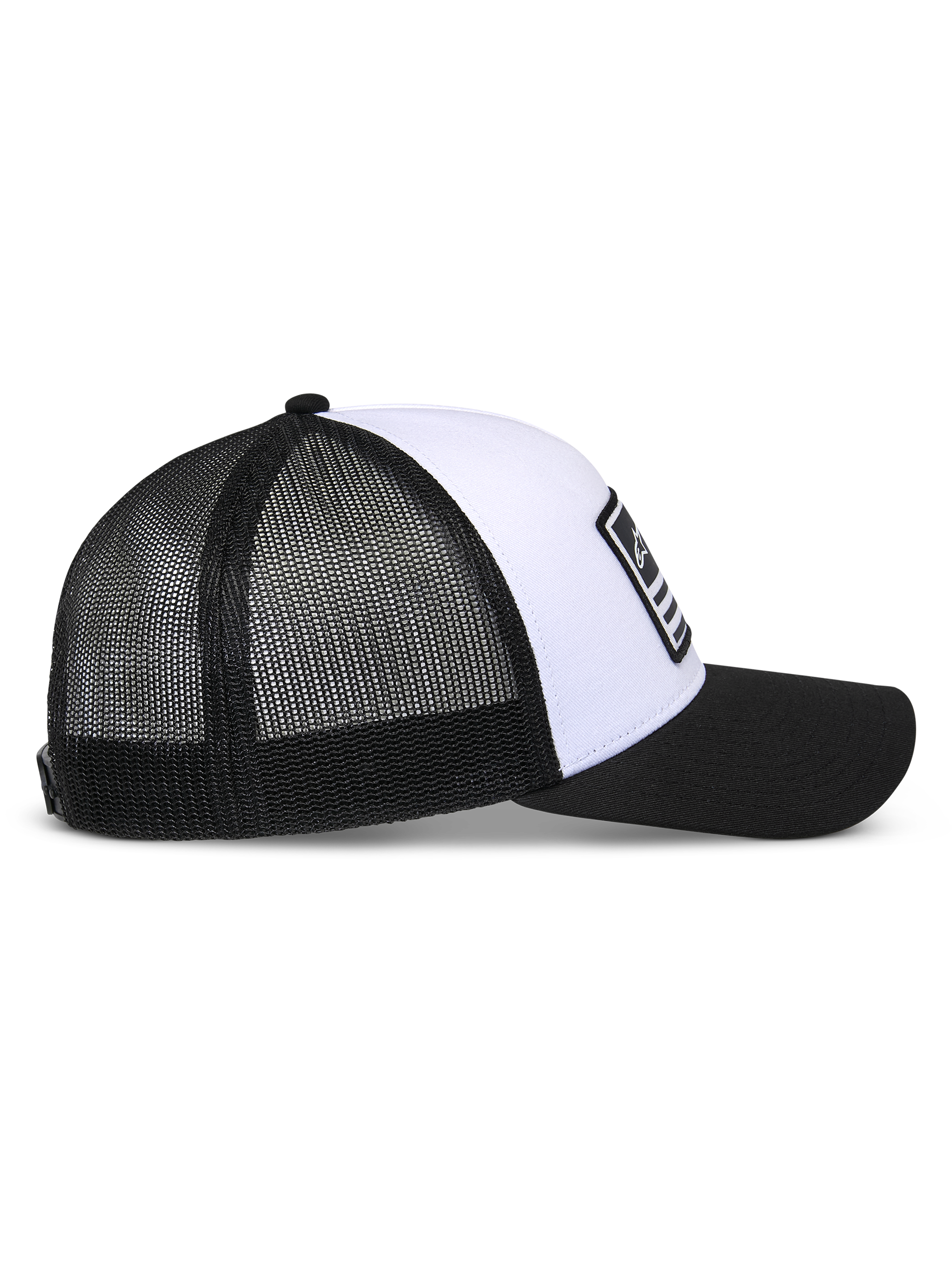 Cappello Snapback Alpinestars Flag, bianco e nero, vista laterale di profilo, corona bianca strutturata con visiera curva nera, pannelli posteriori in rete nera traspirante, copricapo casual ispirato al motorsport