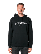 Felpa con cappuccio Alpinestars Blaze V3, nera con logo bianco, streetwear casual, con tasca a marsupio frontale e cappuccio con cordino, indossata da un uomo, design moderno ispirato al motorsport