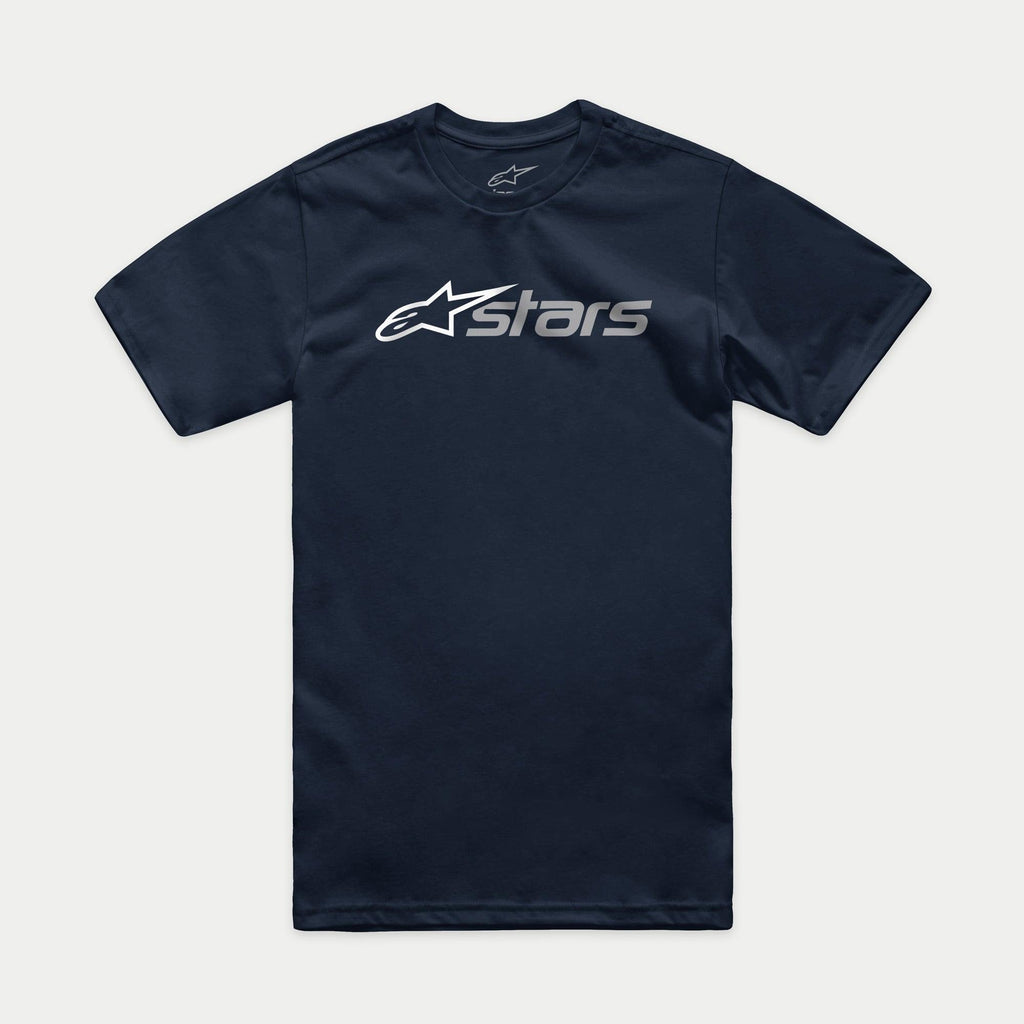 Alpinestars Blaze 2.0 CSF Tee, maglietta a maniche corte, blu navy, grafica del logo Blaze 2.0 bianca e grigia, abbigliamento casual motorsport streetwear
