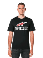 Alpinestars Ride 4.0 CSF Tee, t-shirt nera a maniche corte con logo a stella rosso e grafica con scritta RIDE bianca, abbigliamento casual motorsport da uomo