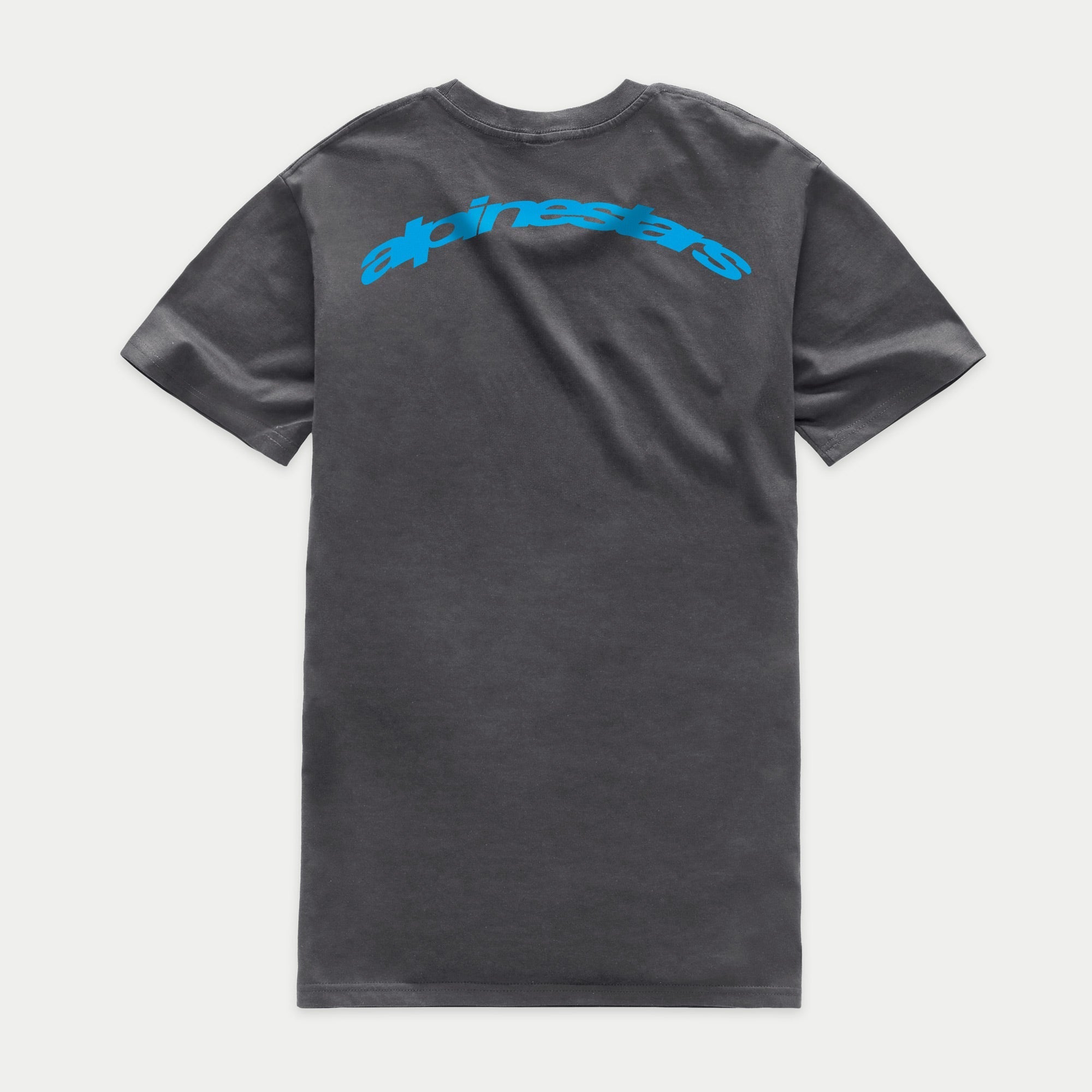 Alpinestars Horizon CSF Tee, t-shirt a maniche corte, grigio antracite, vista posteriore con scritta Alpinestars ad arco blu sulle spalle, abbigliamento sportivo casual