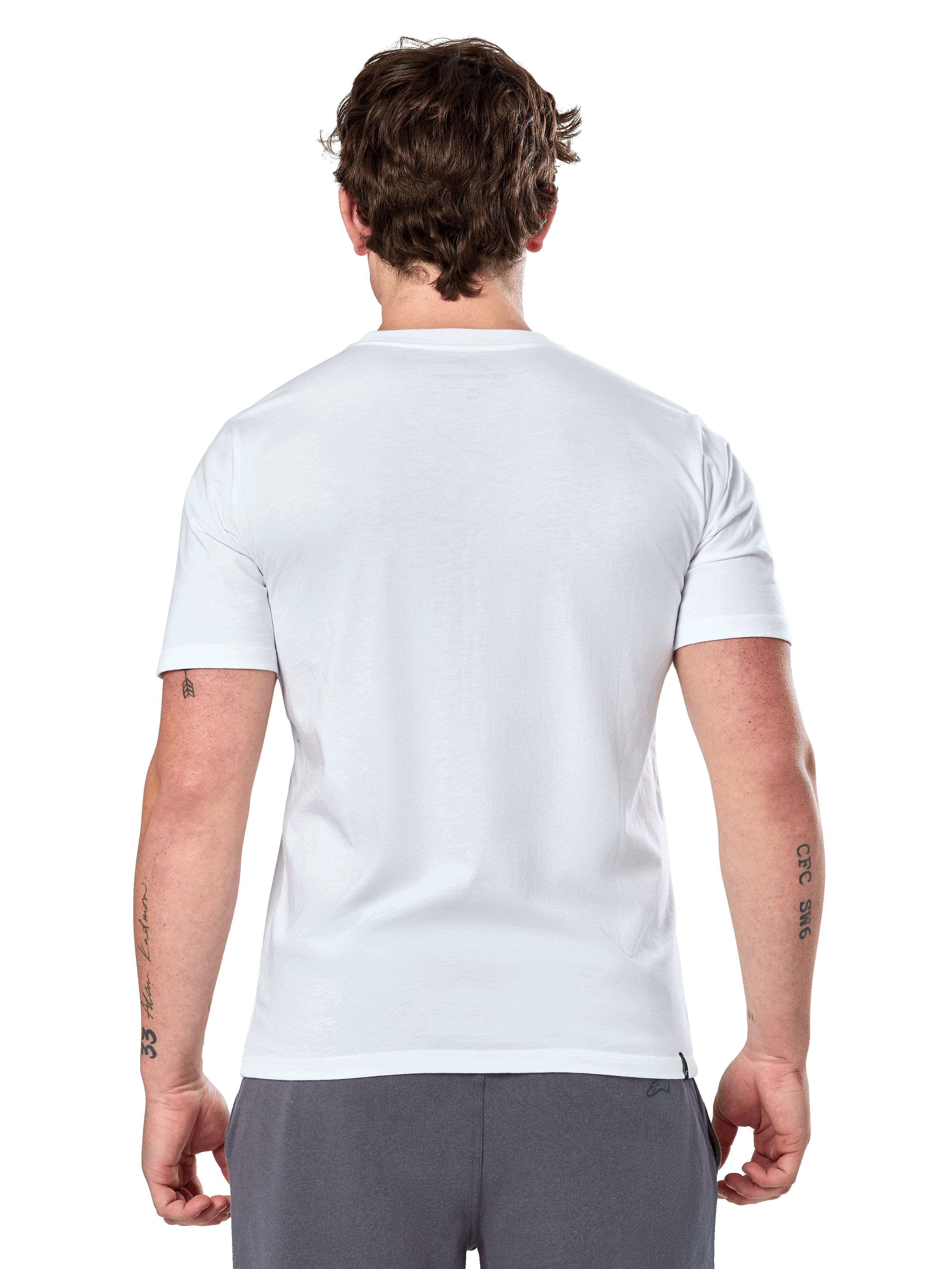 Alpinestars Geografica CSF Tee, t-shirt a maniche corte, bianco, vista posteriore, indossata da un modello con pantaloni grigi, abbigliamento streetwear casual motorsport