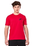 Alpinestars Formulate CSF Tee, t-shirt a maniche corte, rosso con un piccolo logo Astars nero sul petto, abbigliamento casual motorsport