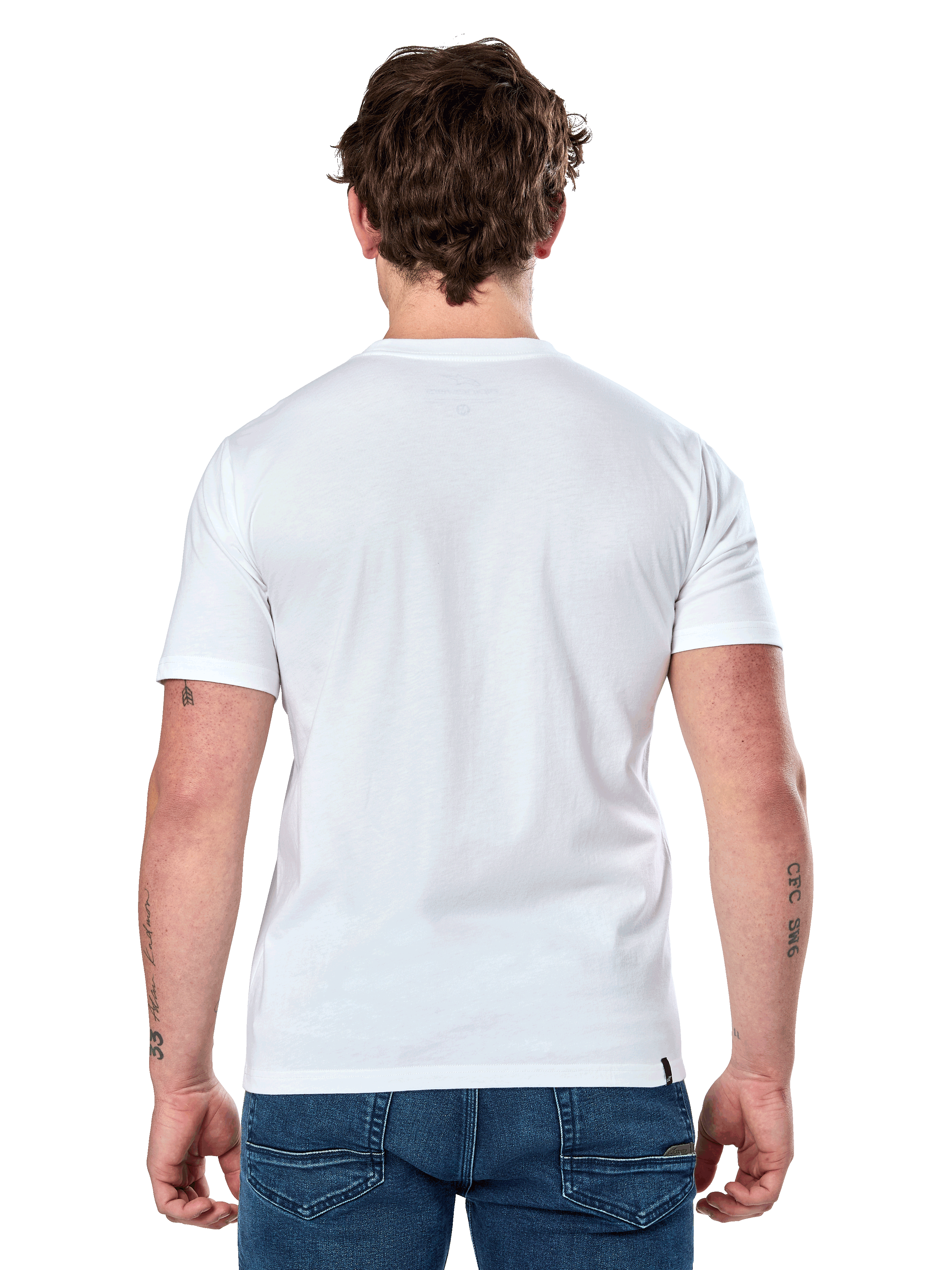 Alpinestars Dot Carbon Csf Tee, t-shirt a maniche corte, bianco, vista posteriore su modello, indossata con jeans in denim blu, abbigliamento casual motorsport streetwear