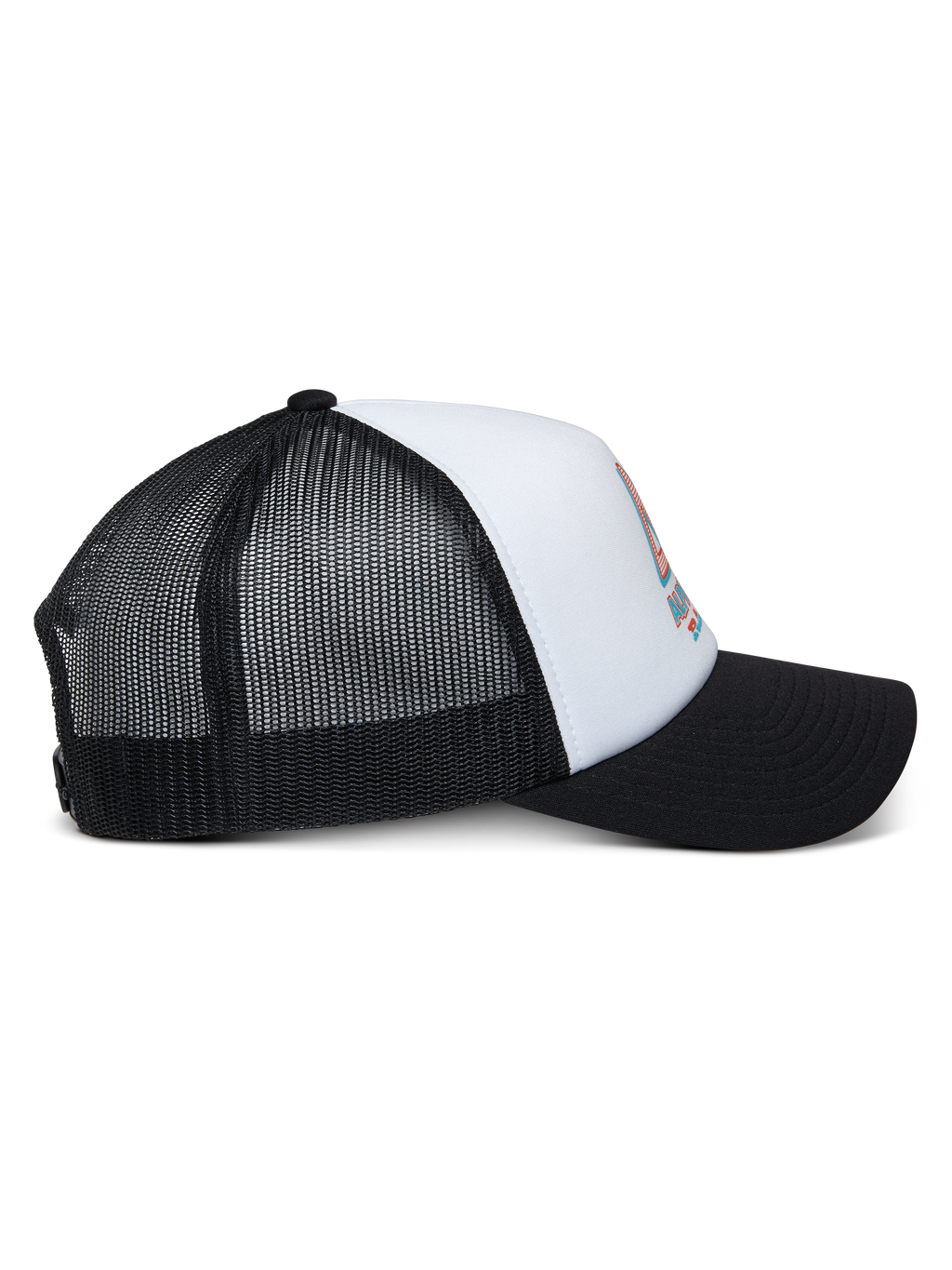 Cappello Trucker Alpinestars Ayess, bianco e nero, vista laterale con visiera nera curva, corona in schiuma bianca con logo stampato sul davanti e retro in rete nera traspirante, copricapo casual da motorsport