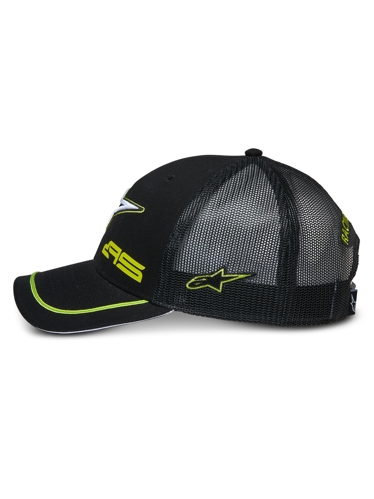 Alpinestars Exceed Trucker Hat, profilo laterale di un cappellino snapback nero, con retro in rete nera, visiera curva con bordino verde neon, loghi ricamati verde neon, copricapo casual motorsport